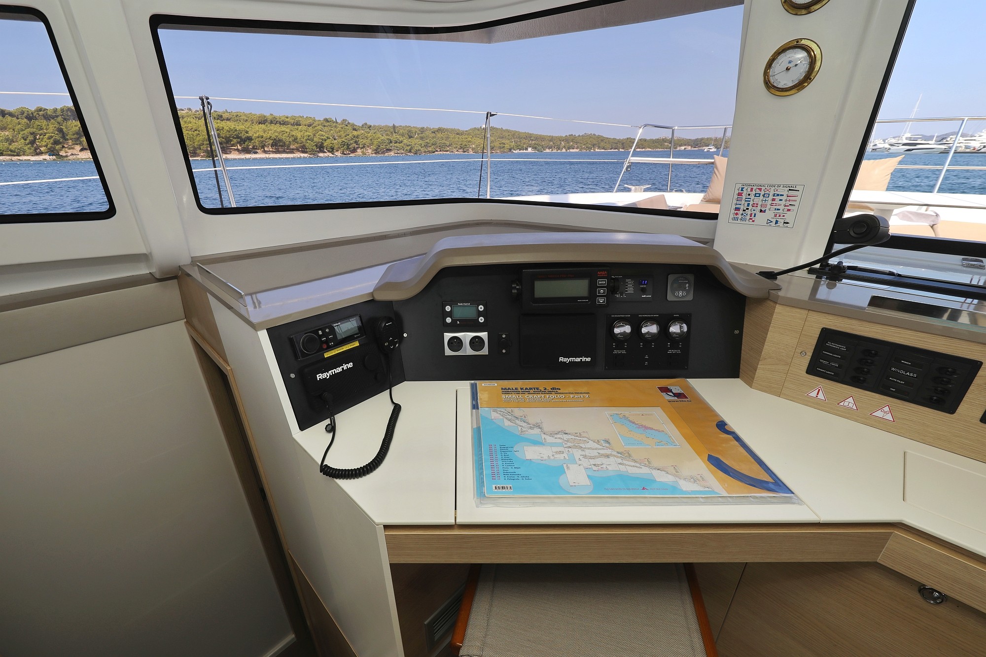 Bali 4.5, Sylvester | Yachtcharter Kroatien