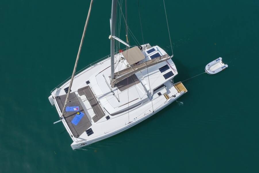 Bali 4.5, Nouvelle Vague | Yacht Charter Croatia