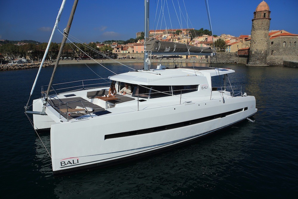 Bali 4.5 Grande Amore | Catamaran Charter Croatia