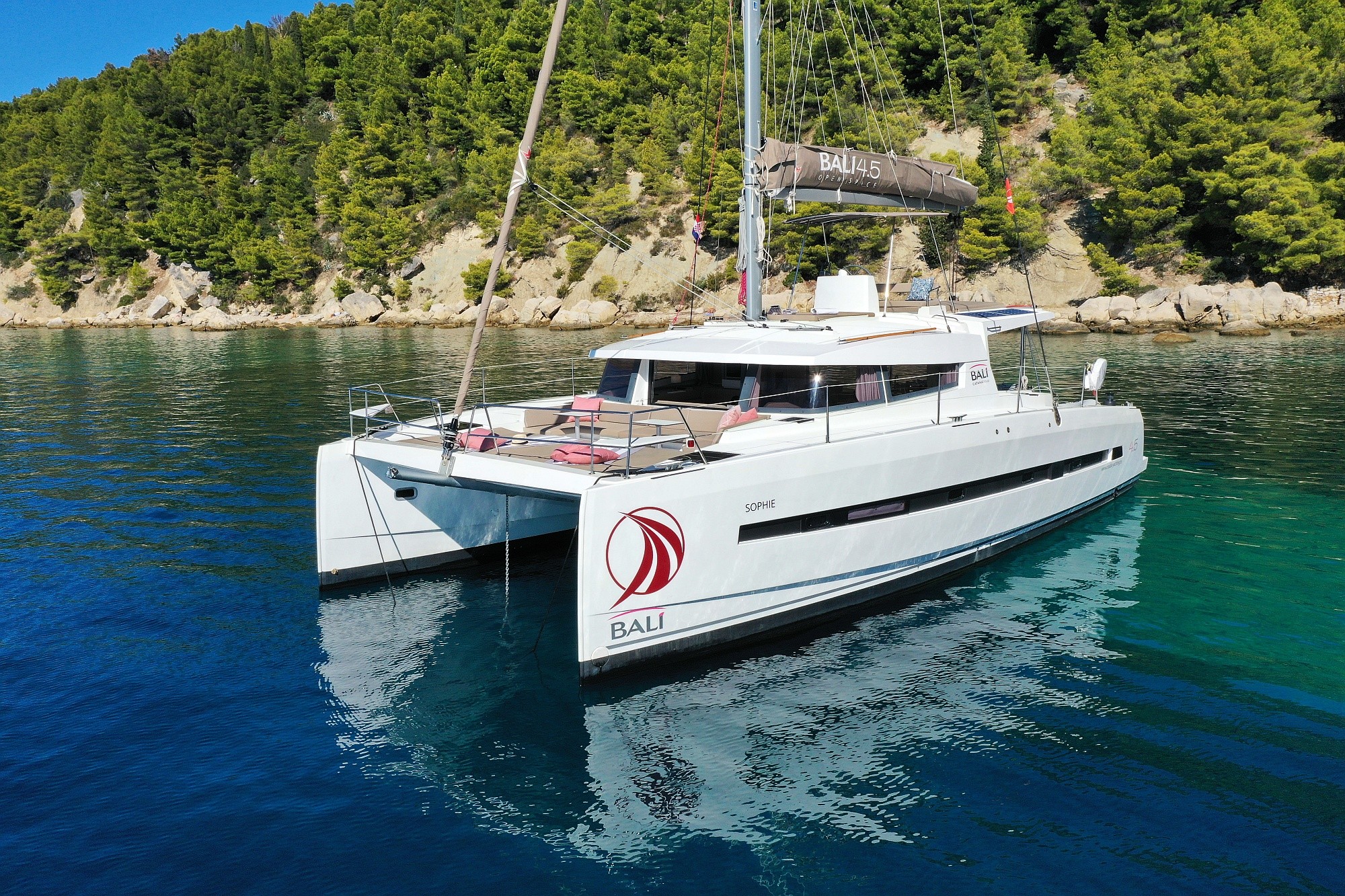 Bali 4.5, Chimaera | Yacht Charter Croatia