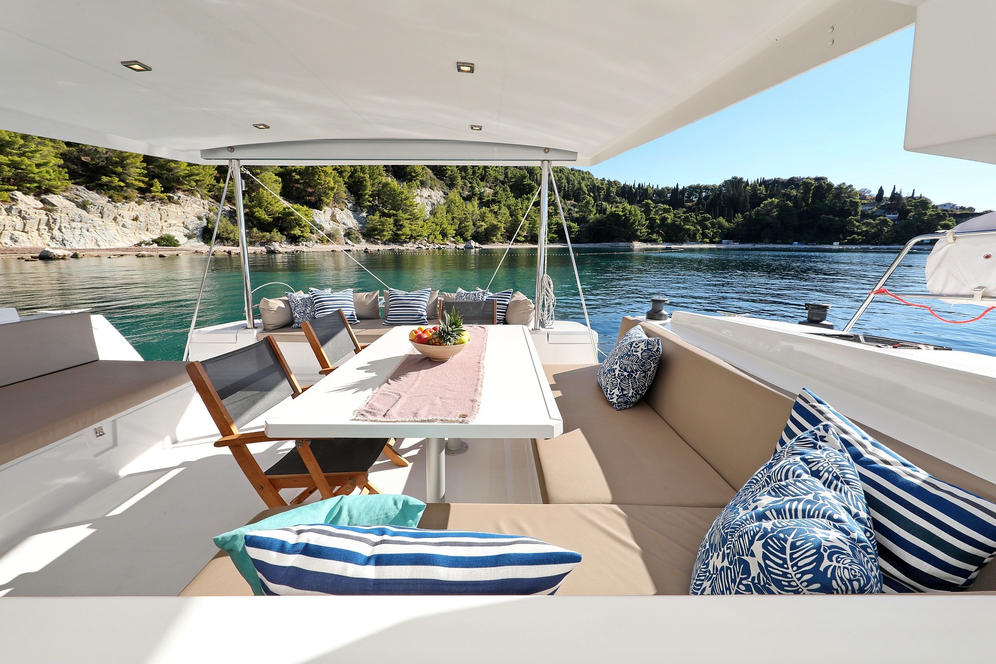Bali 4.5, Chimaera | Yacht Charter Croatia