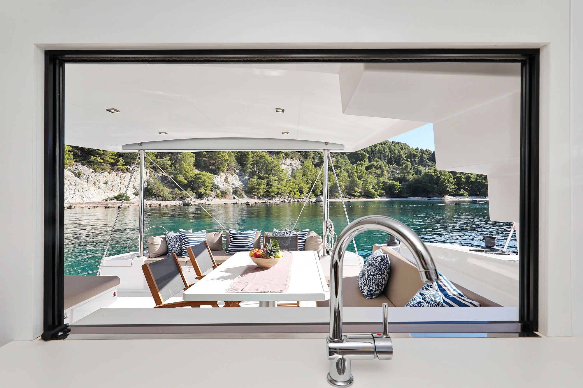 Bali 4.5, Chimaera | Yacht Charter Croatia