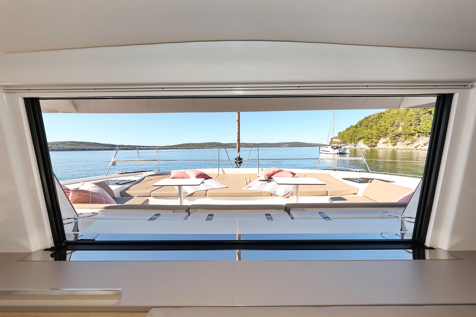 Bali 4.5, Chimaera | Yacht Charter Croatia
