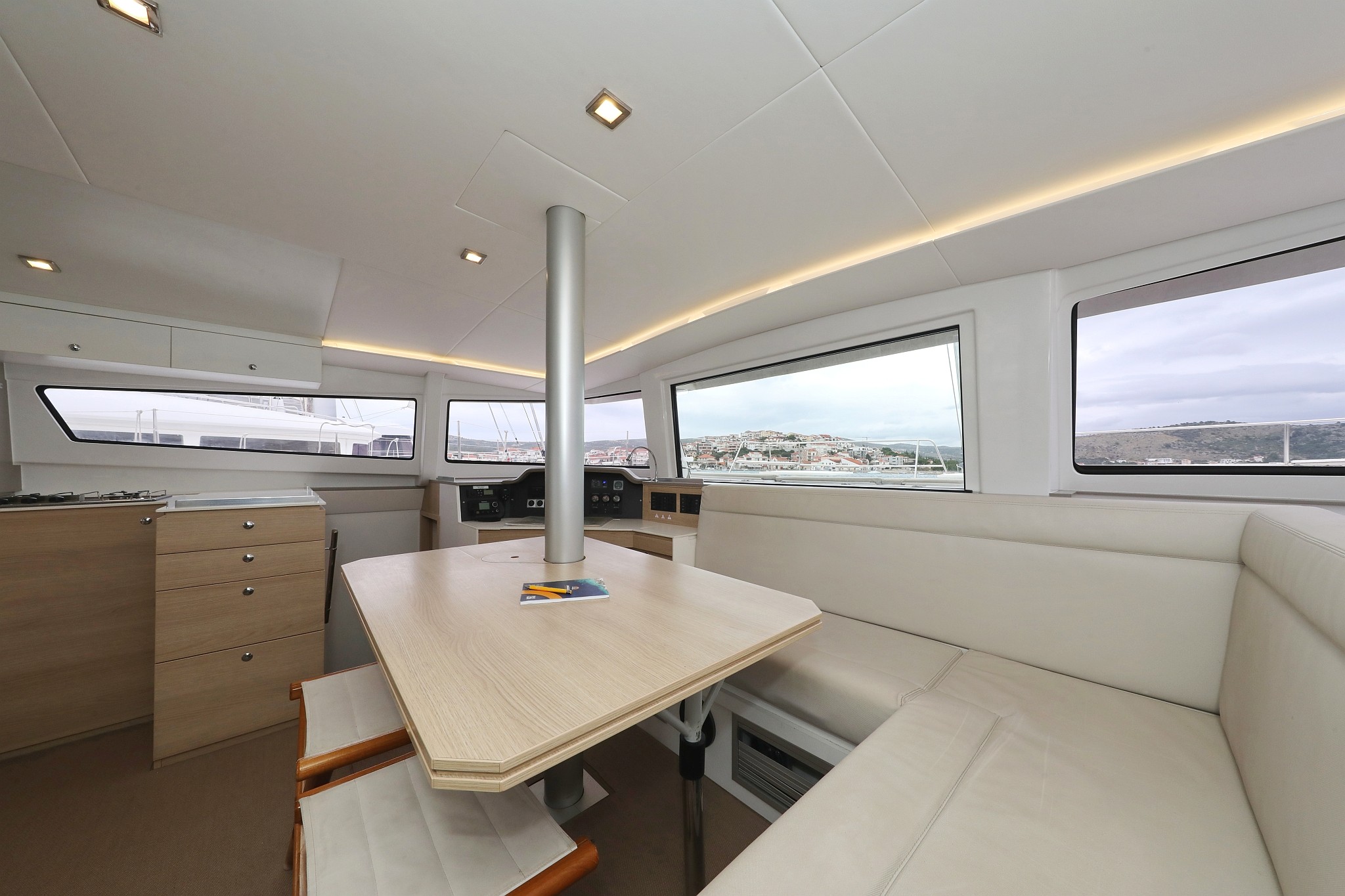 Bali 4.5, Pandora V | Yachtcharter Kroatien