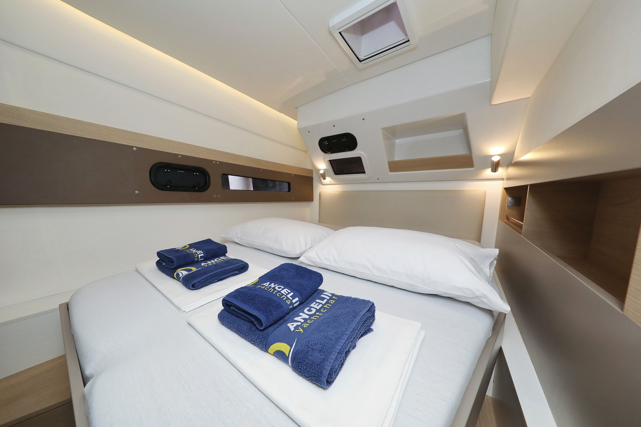 Bali 4.5, Pandora V | Yachtcharter Kroatien