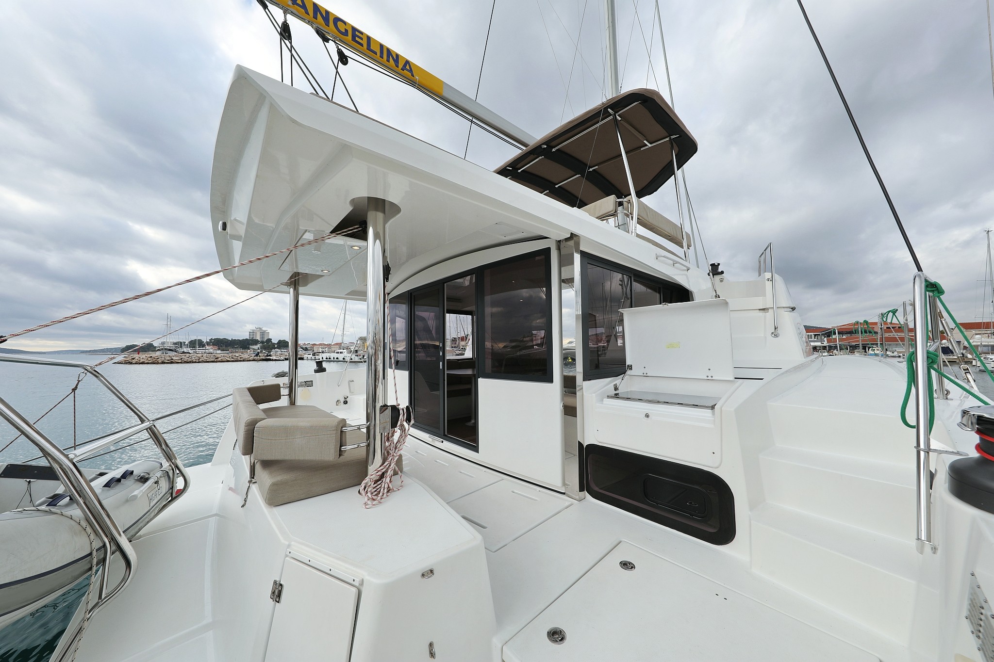Bali 4.6, Triton | Yachtcharter Kroatien