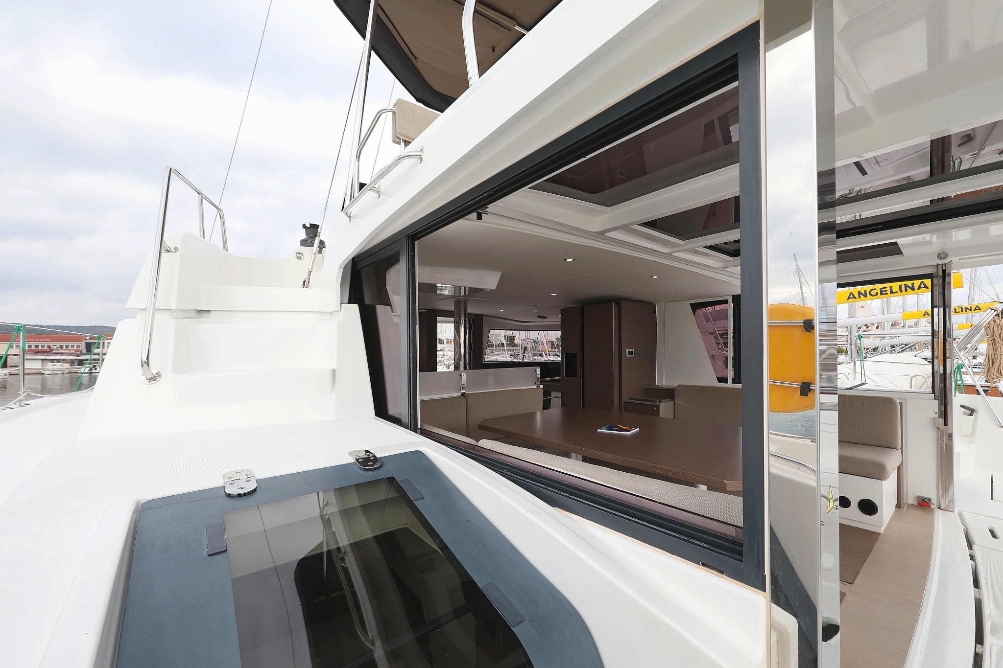 Bali 4.6, Triton | Yachtcharter Kroatien