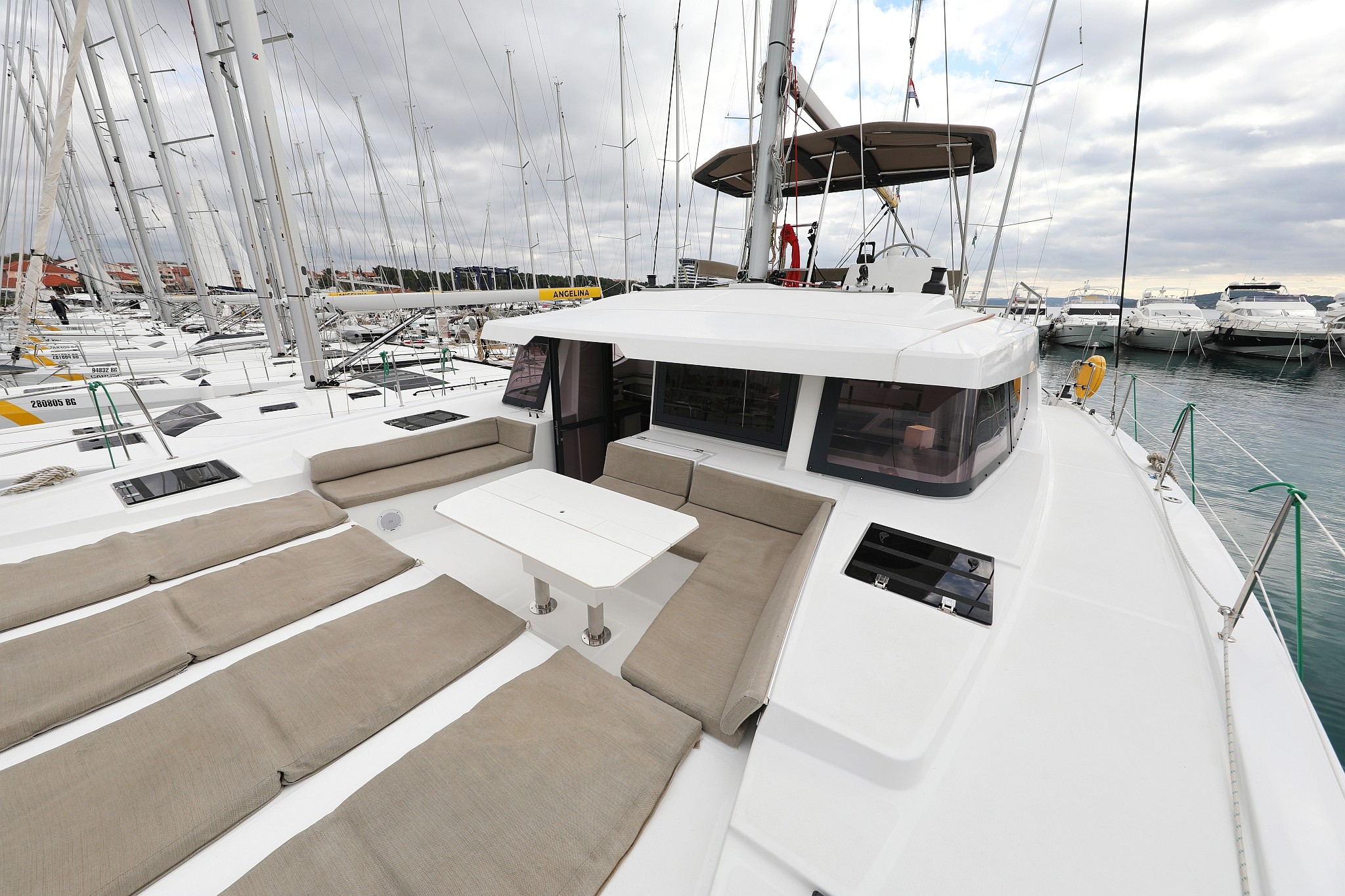 Bali 4.6, Triton | Yachtcharter Kroatien