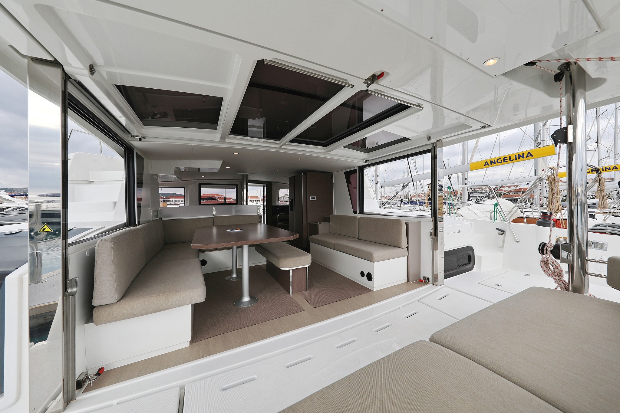 Bali 4.6, Triton | Yachtcharter Kroatien