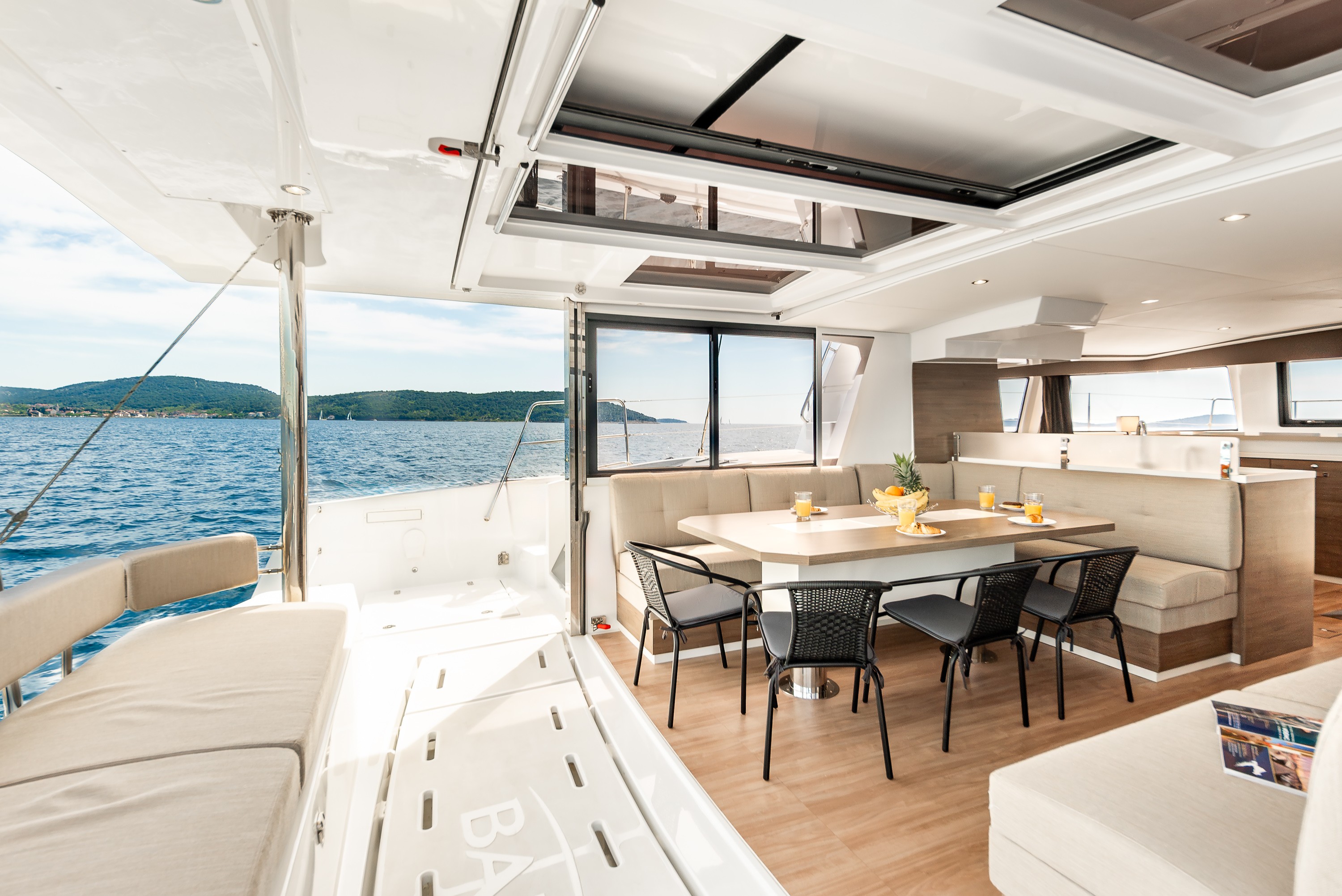 Bali 4.6, Optimus | Yacht Charter Croatia