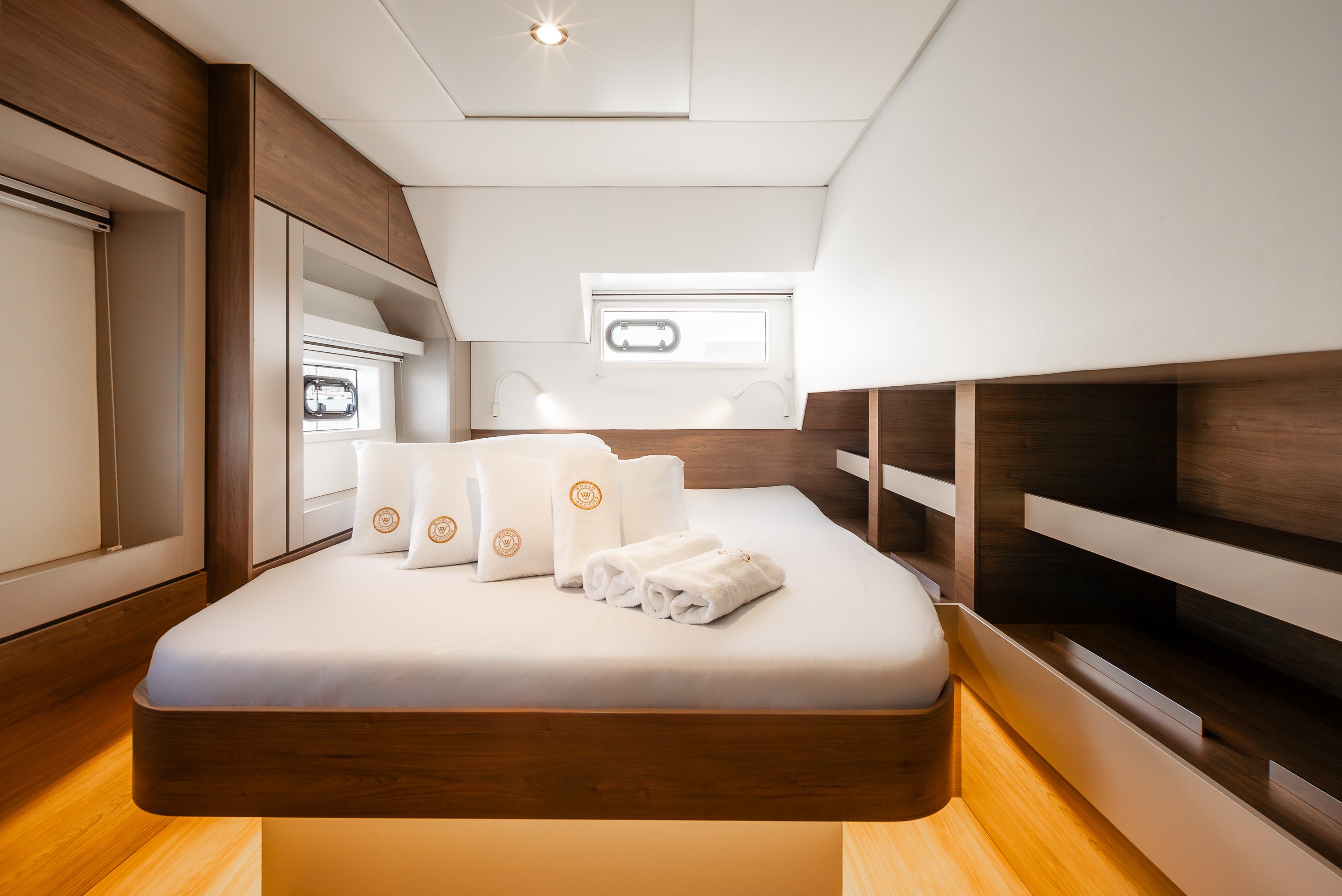 Bali 4.6, Optimus | Yacht Charter Croatia