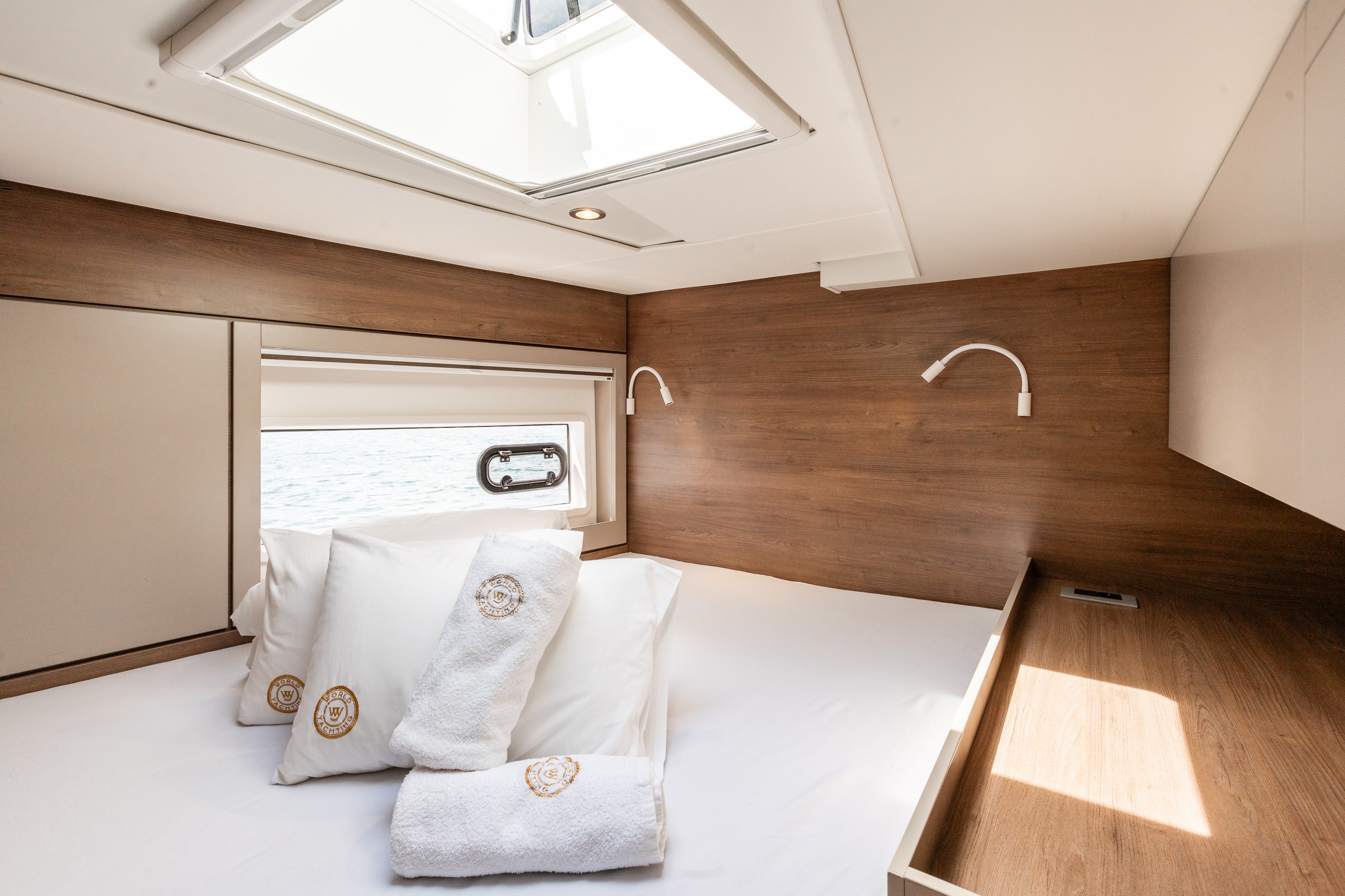 Bali 4.6, Optimus | Yacht Charter Croatia