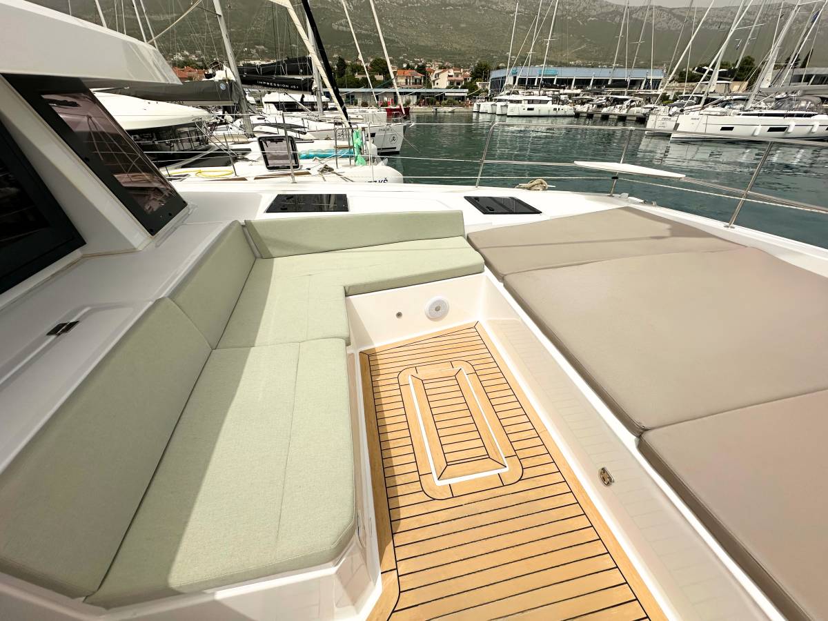 Bali 4.6, Maestro | Yachtcharter Kroatien