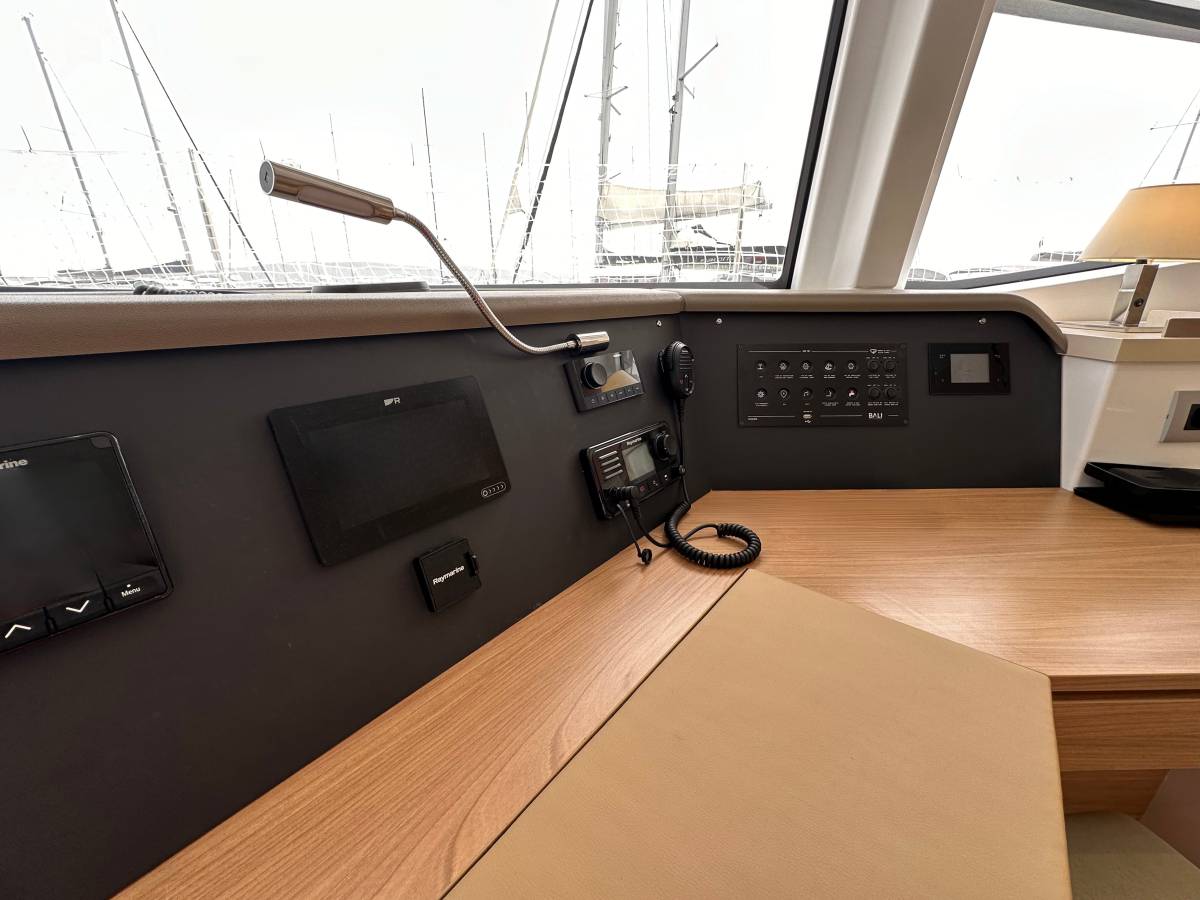 Bali 4.6, Maestro | Yachtcharter Kroatien