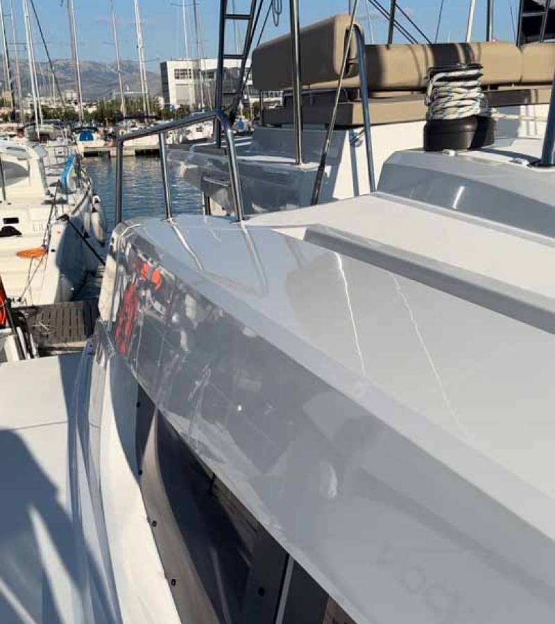 Bali 4.6, Sunny | Yacht Charter Croatia
