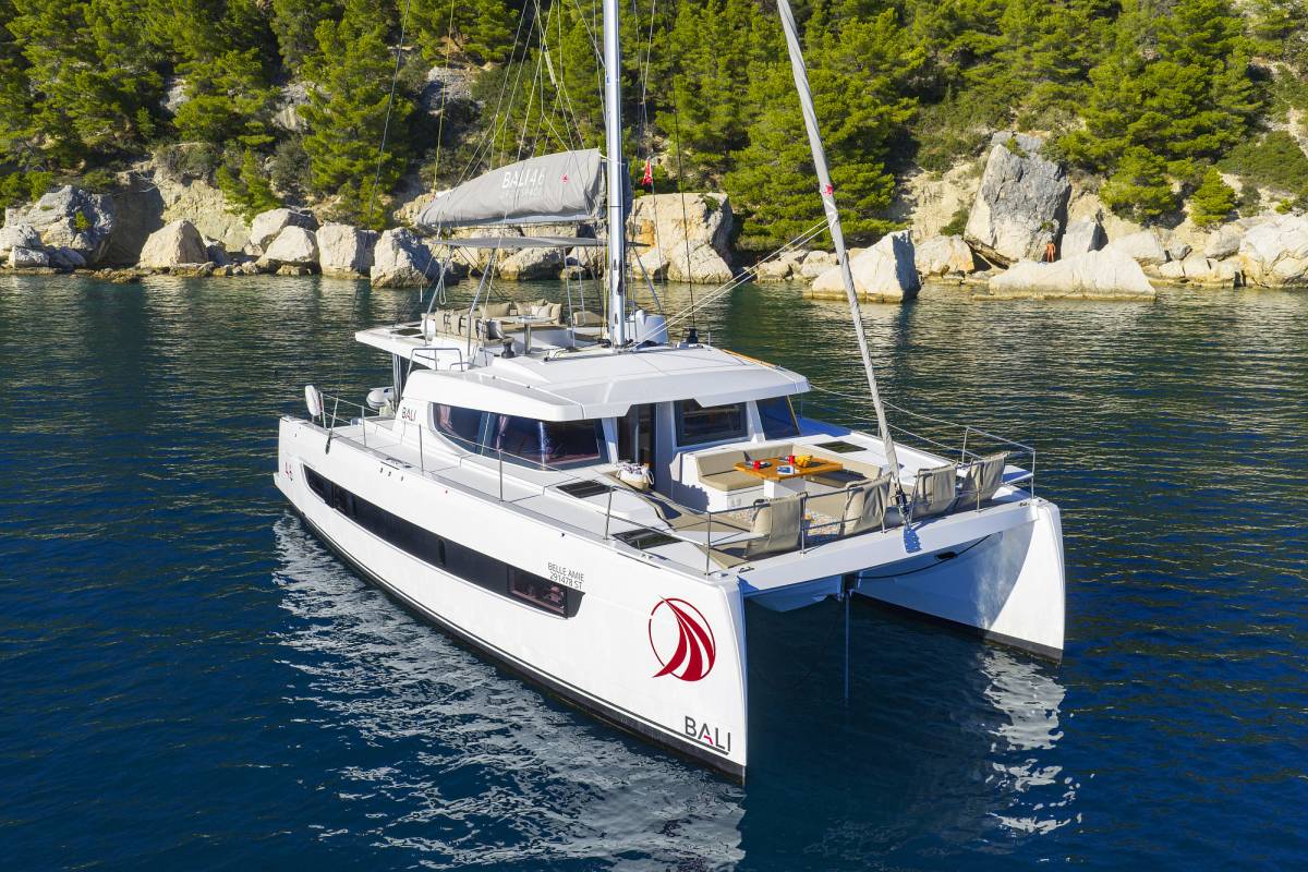Bali 4.6, Belle Amie | Yacht Charter Croatia