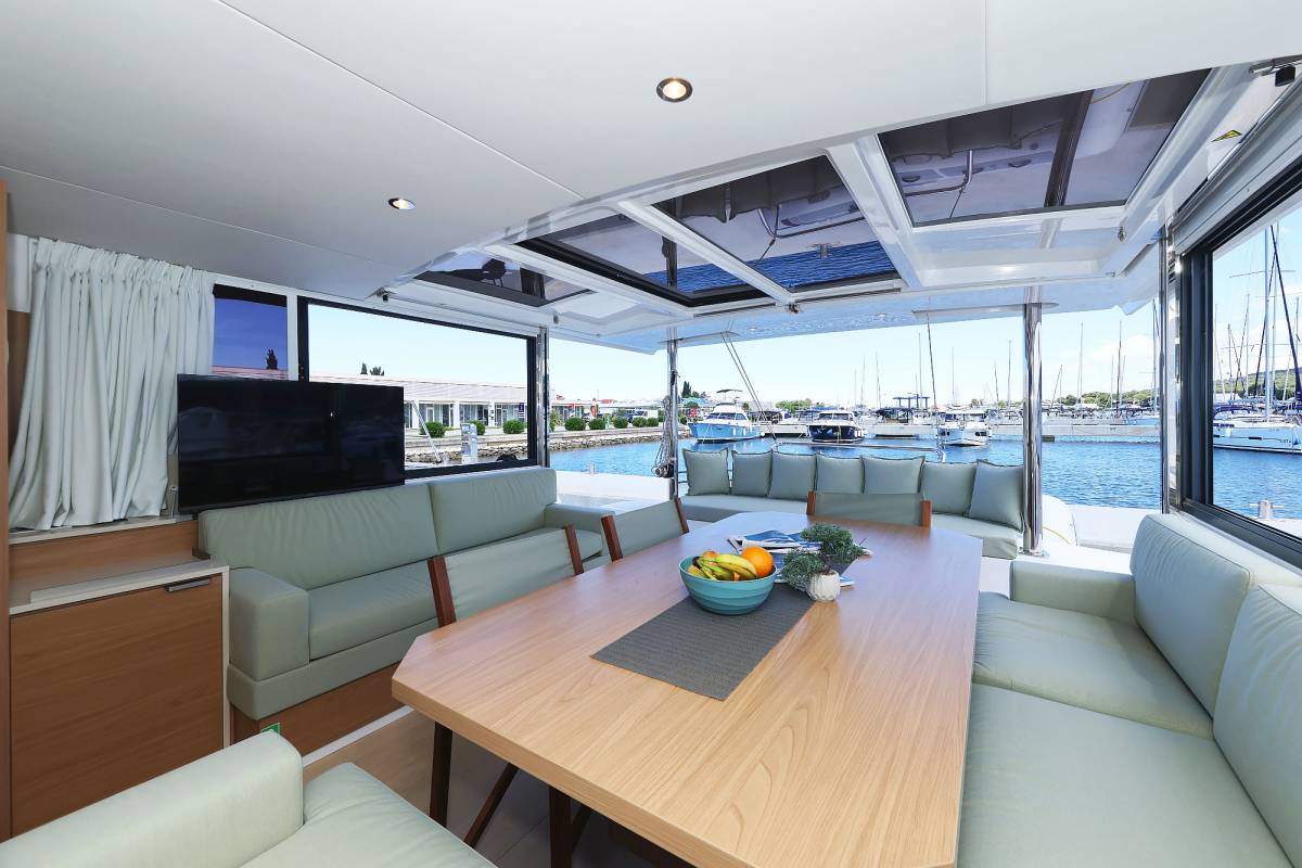 Bali 4.6, Hermine | Yachtcharter Kroatien