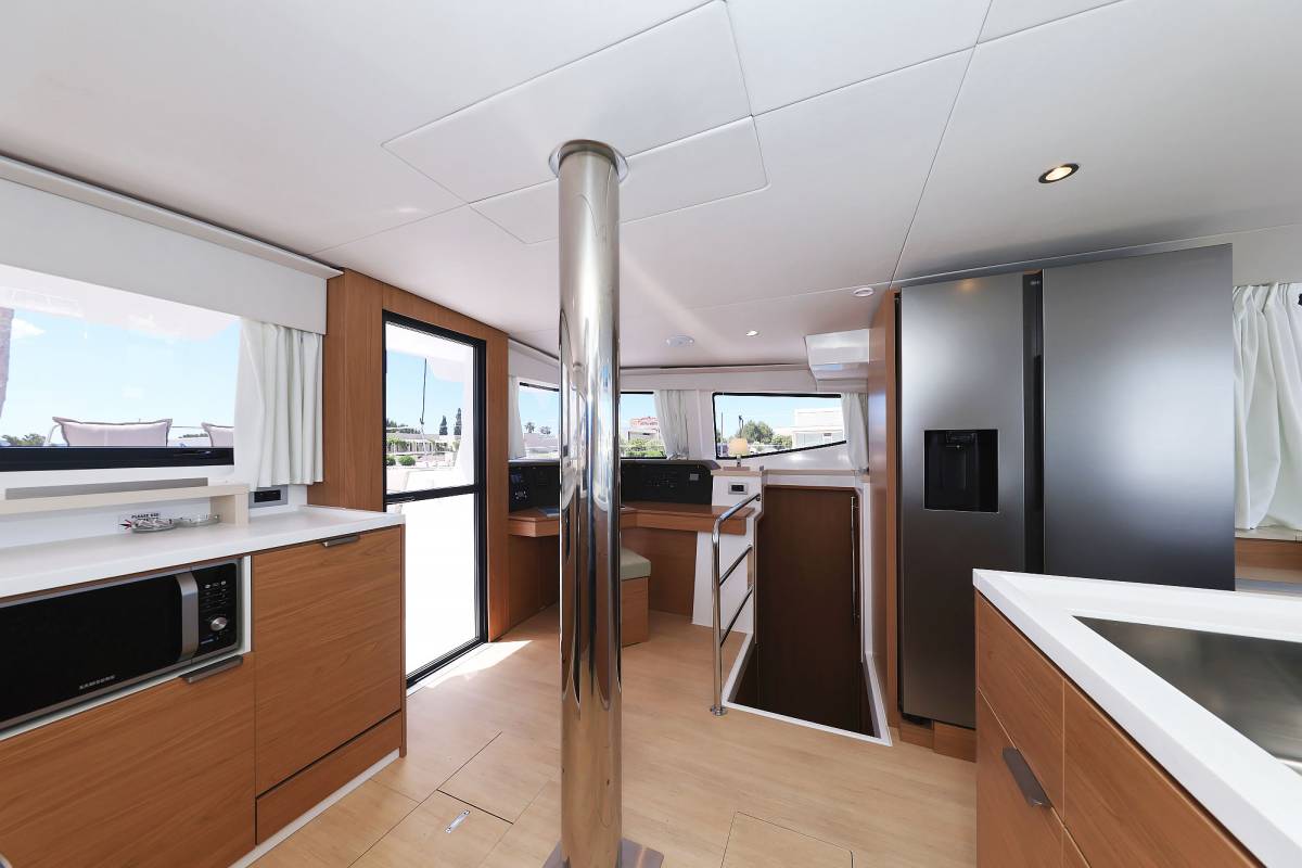 Bali 4.6, Hermine | Yachtcharter Kroatien