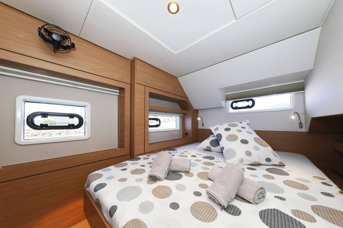 Bali 4.6, Hermine | Yachtcharter Kroatien