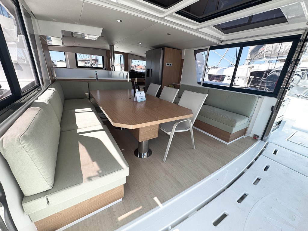 Bali 4.6, Grand Azure | Yacht Charter Croatia