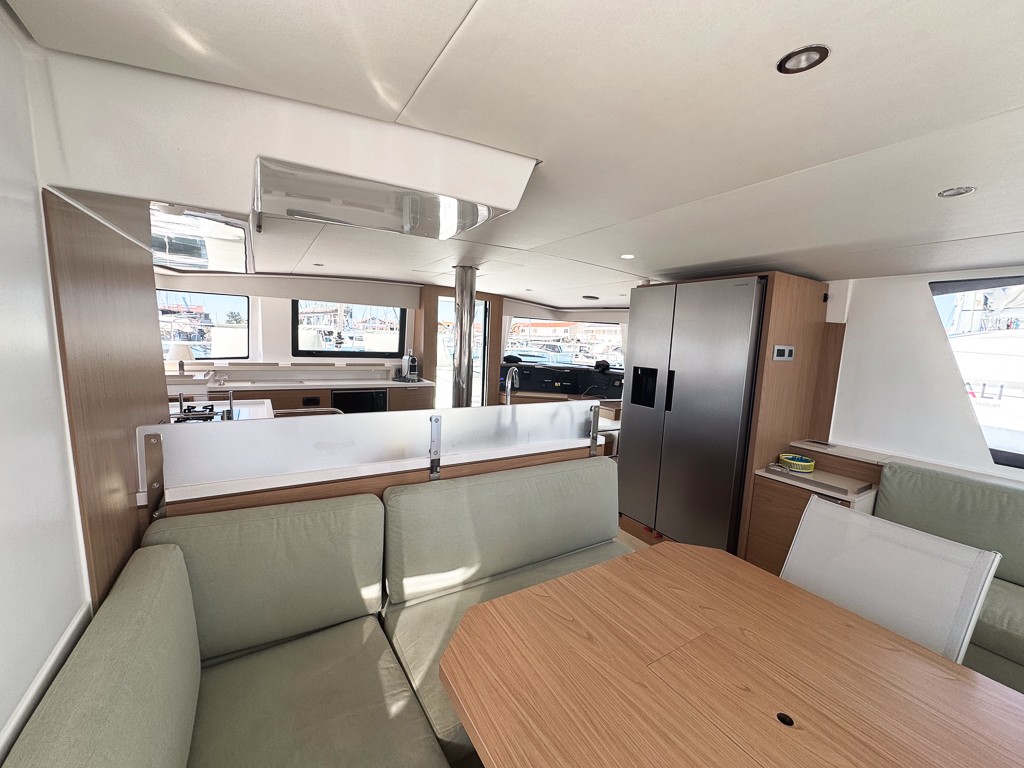 Bali 4.6, Grand Azure | Yacht Charter Croatia