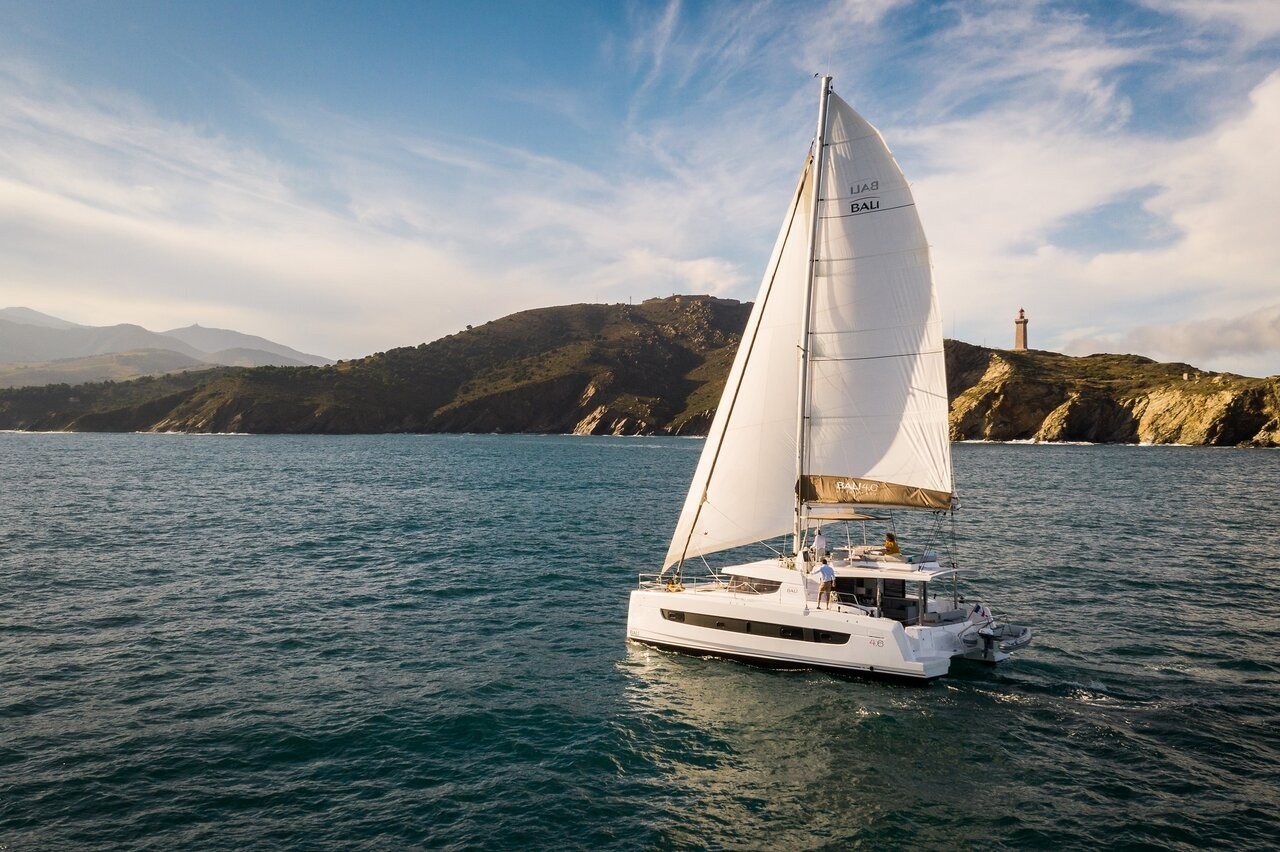 Bali 4.6, Azuréa | Yacht Charter Croatia