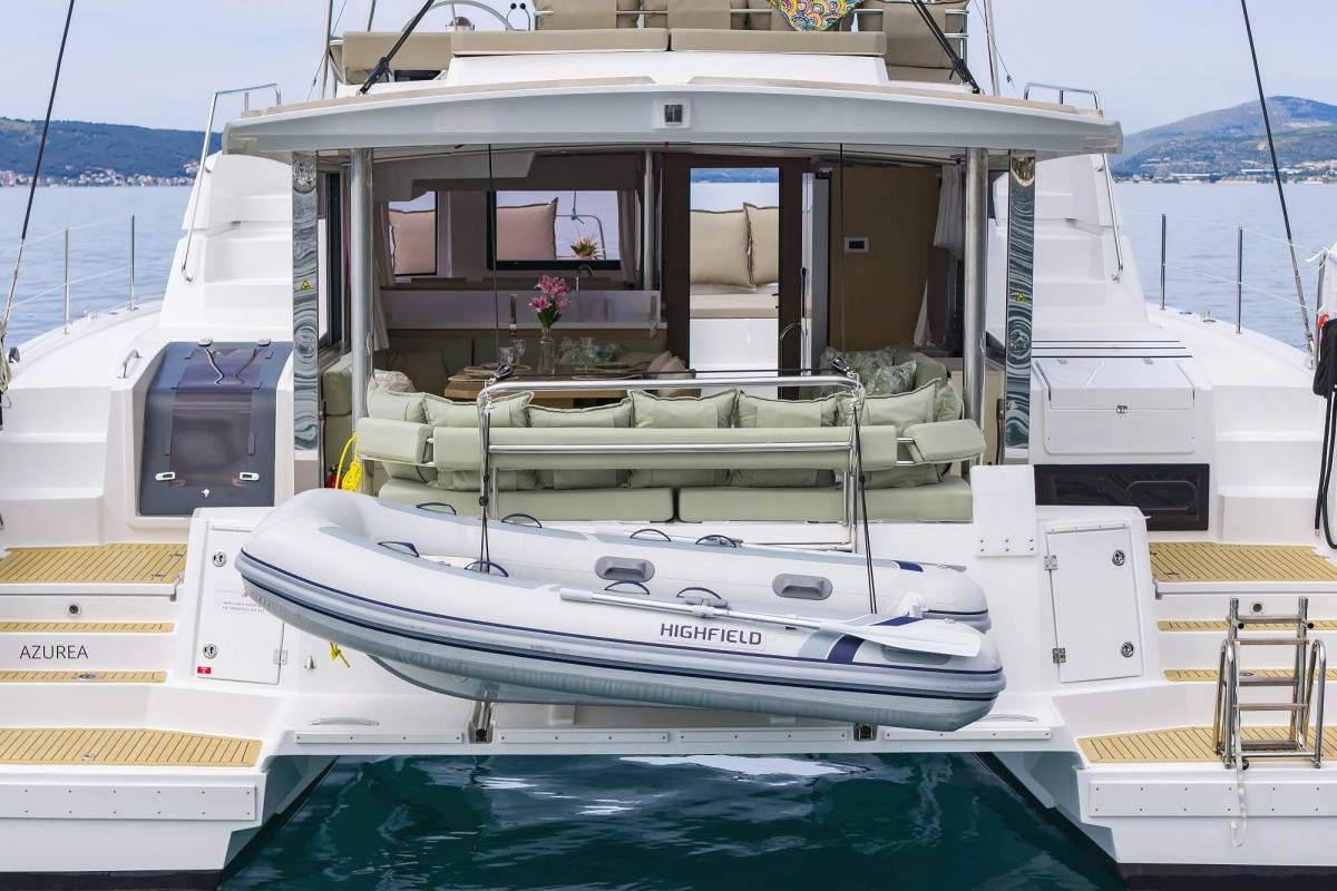 Bali 4.6, Azuréa | Yacht Charter Croatia