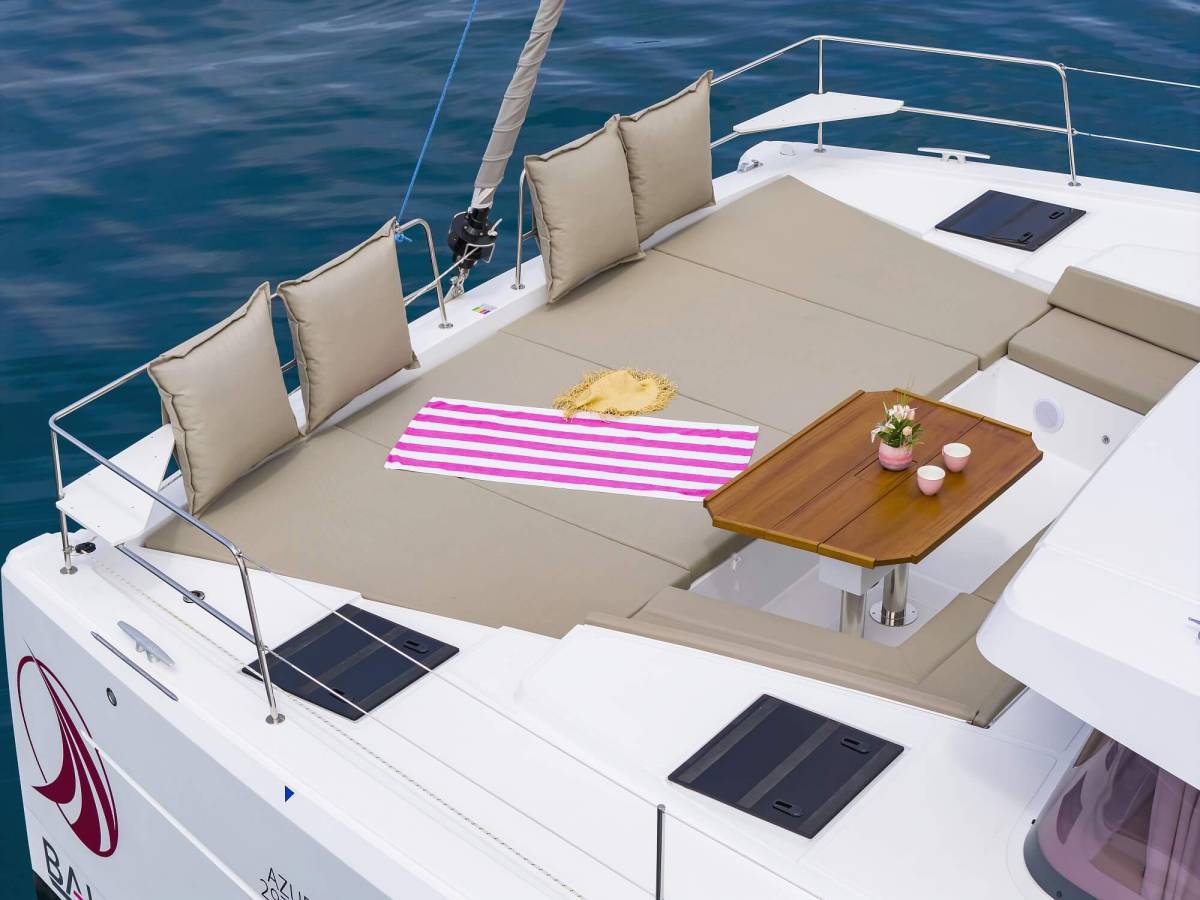 Bali 4.6, Azuréa | Yacht Charter Croatia