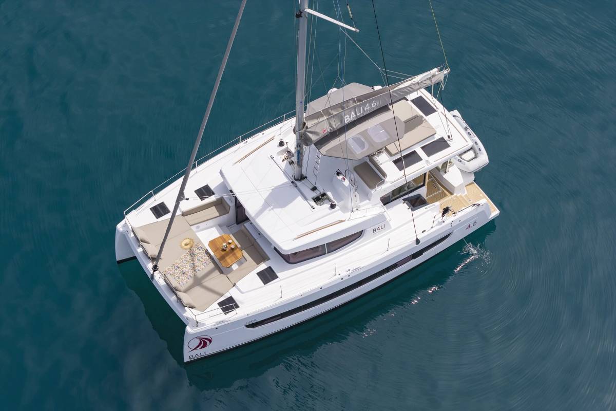 Bali 4.6, Sirène | Yacht Charter Croatia