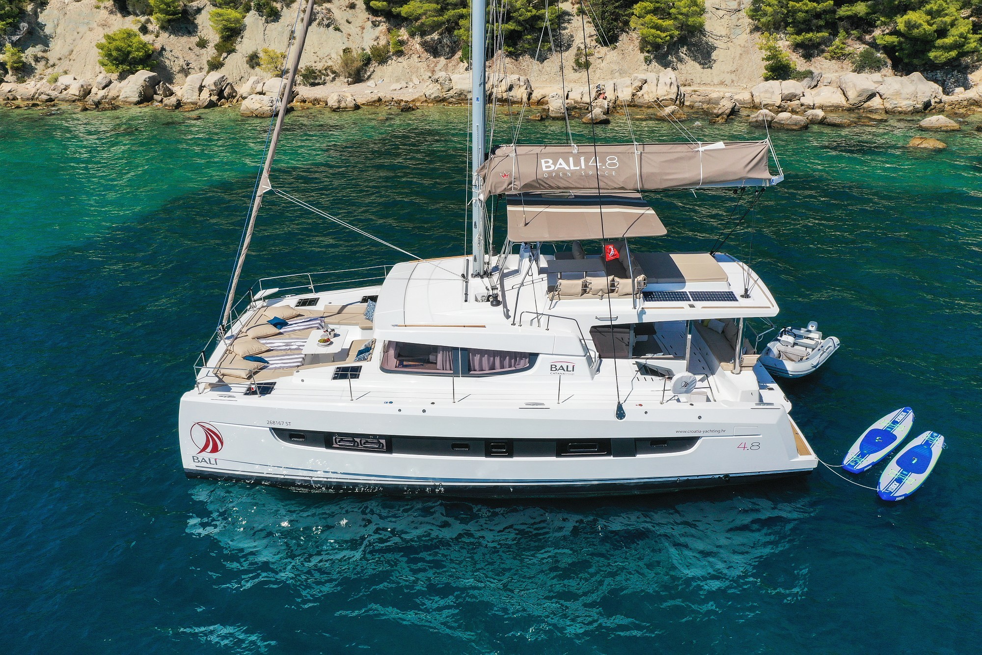Bali 4.8, Vaya Con Dios | Yacht Charter Croatia
