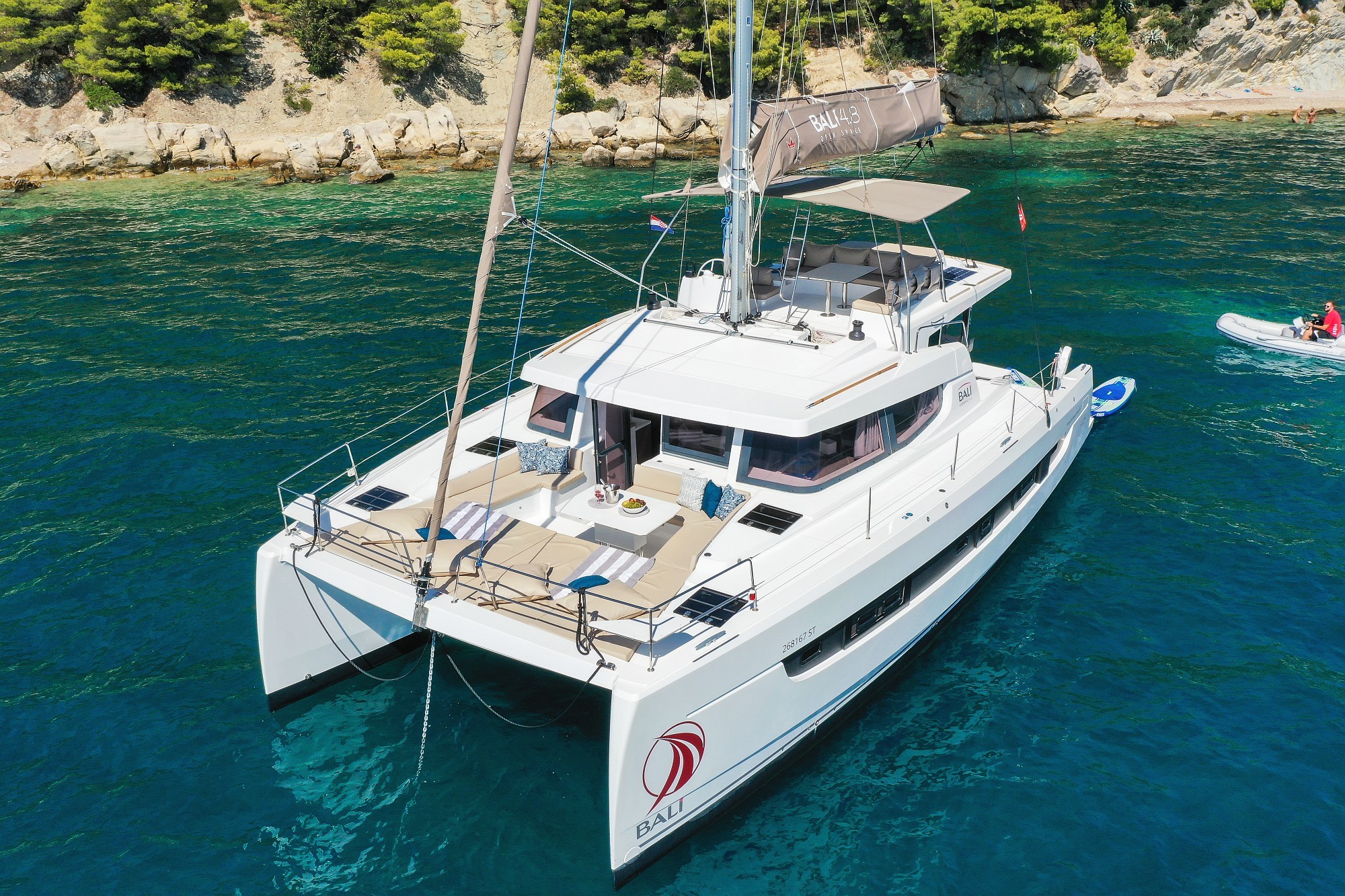 Bali 4.8, Vaya Con Dios | Yacht Charter Croatia