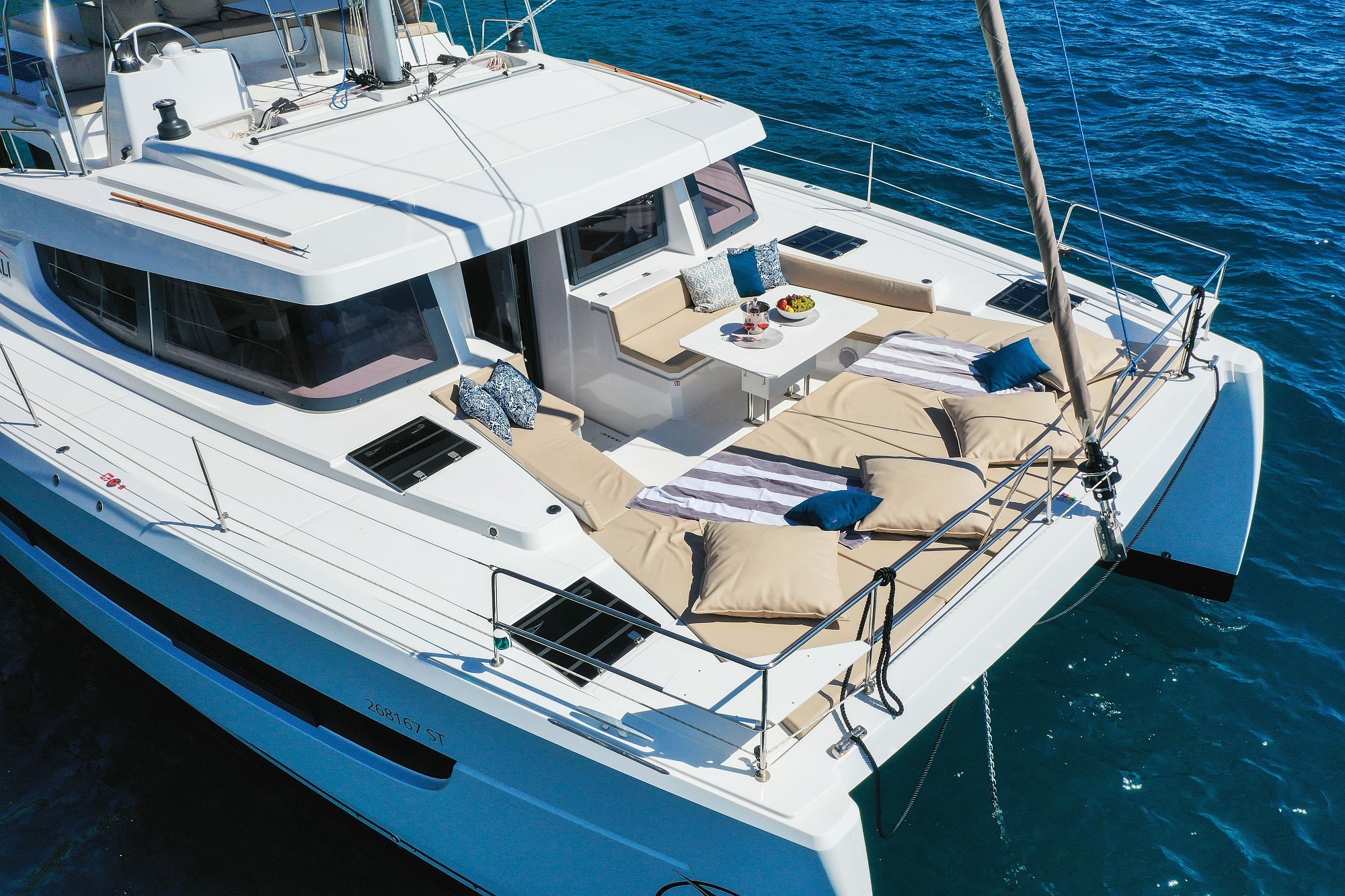 Bali 4.8, Vaya Con Dios | Yacht Charter Croatia