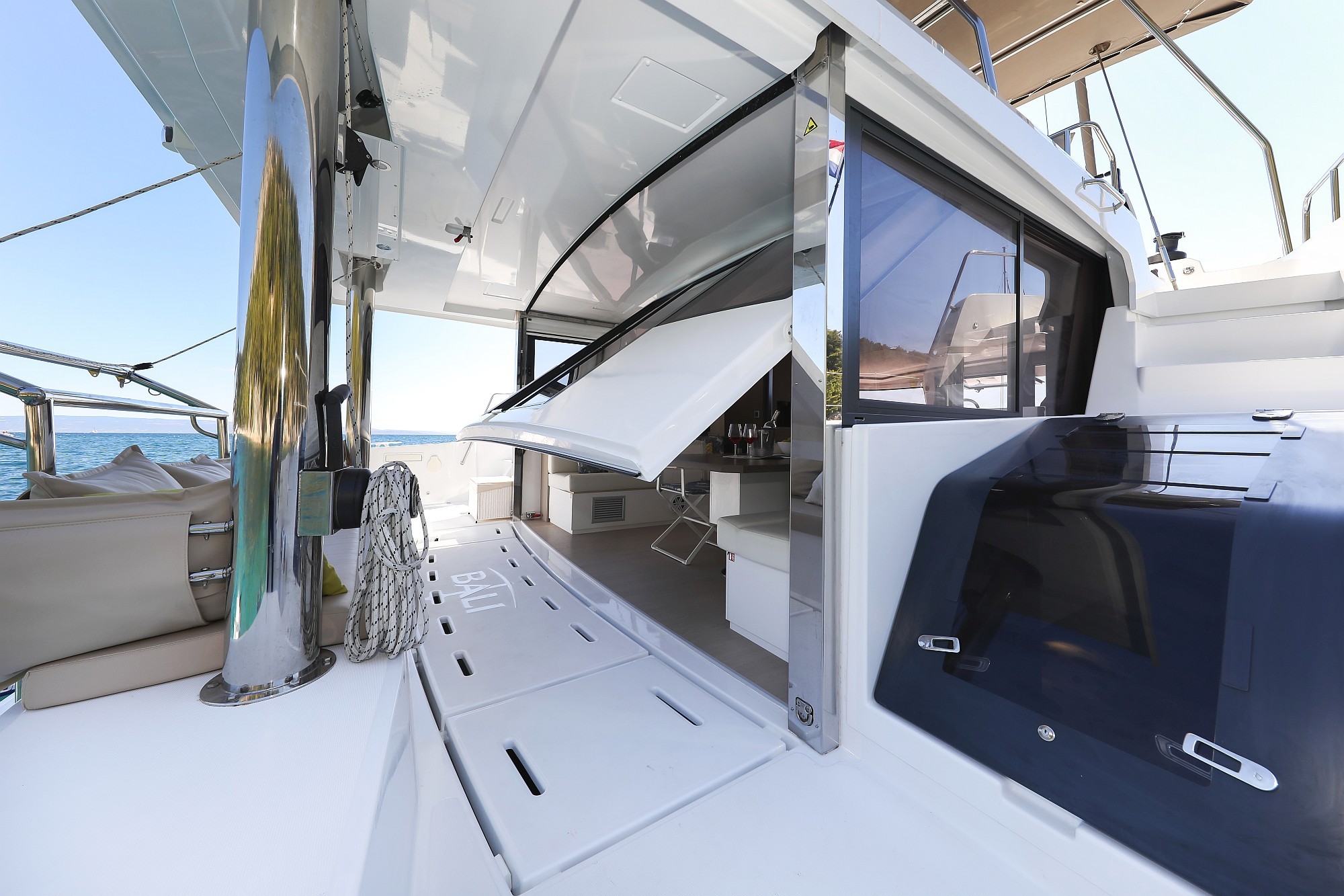Bali 4.8, Vaya Con Dios | Yacht Charter Croatia