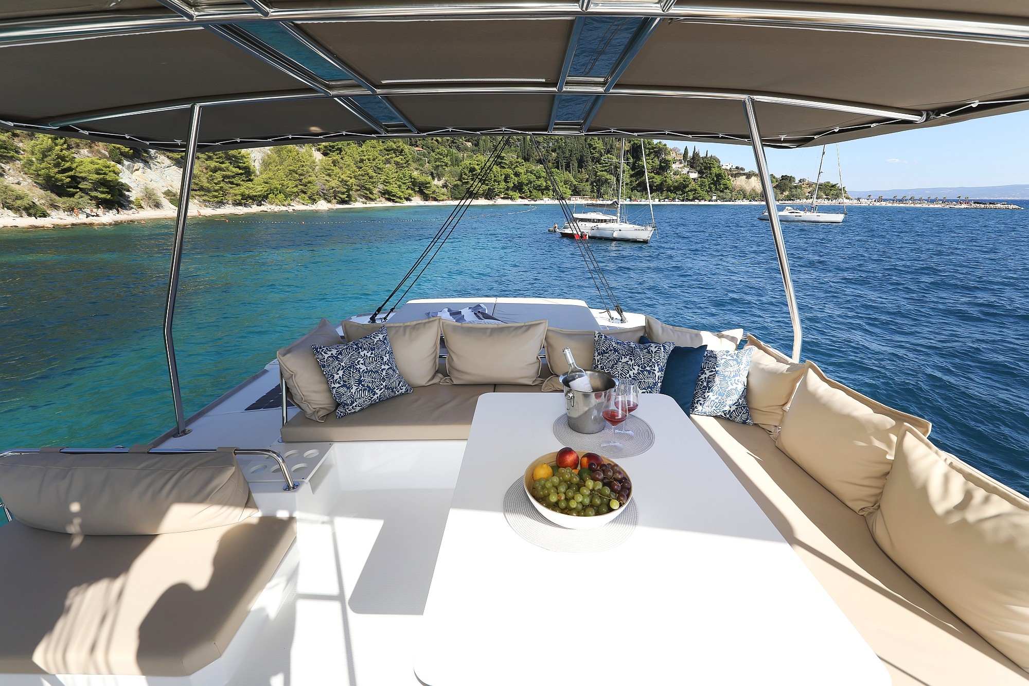 Bali 4.8, Vaya Con Dios | Yacht Charter Croatia