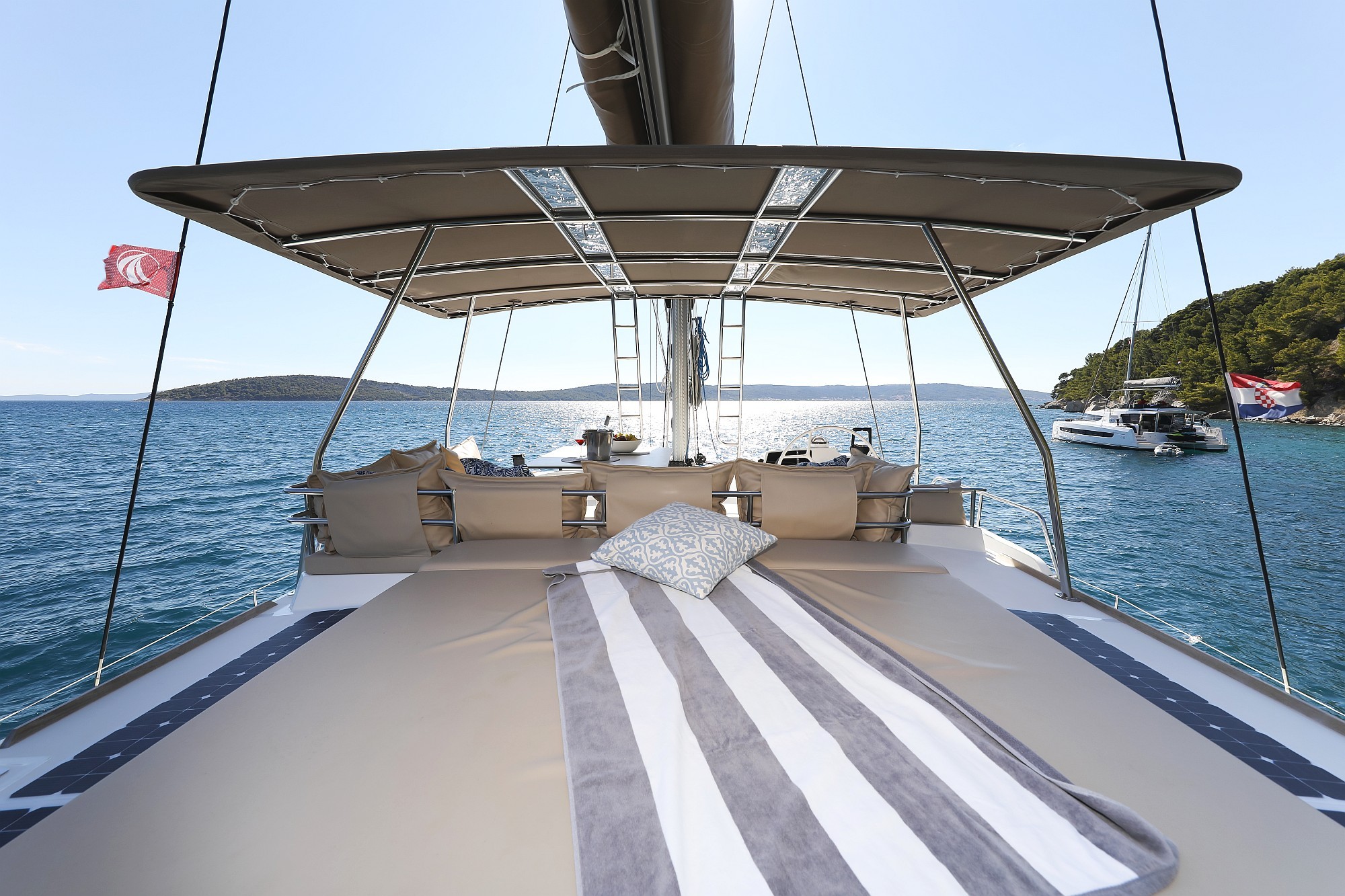 Bali 4.8, Vaya Con Dios | Yacht Charter Croatia