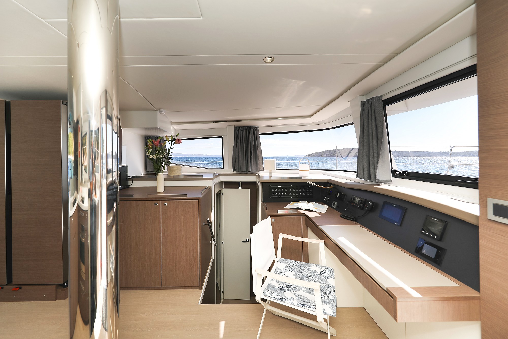 Bali 4.8, Vaya Con Dios | Yacht Charter Croatia