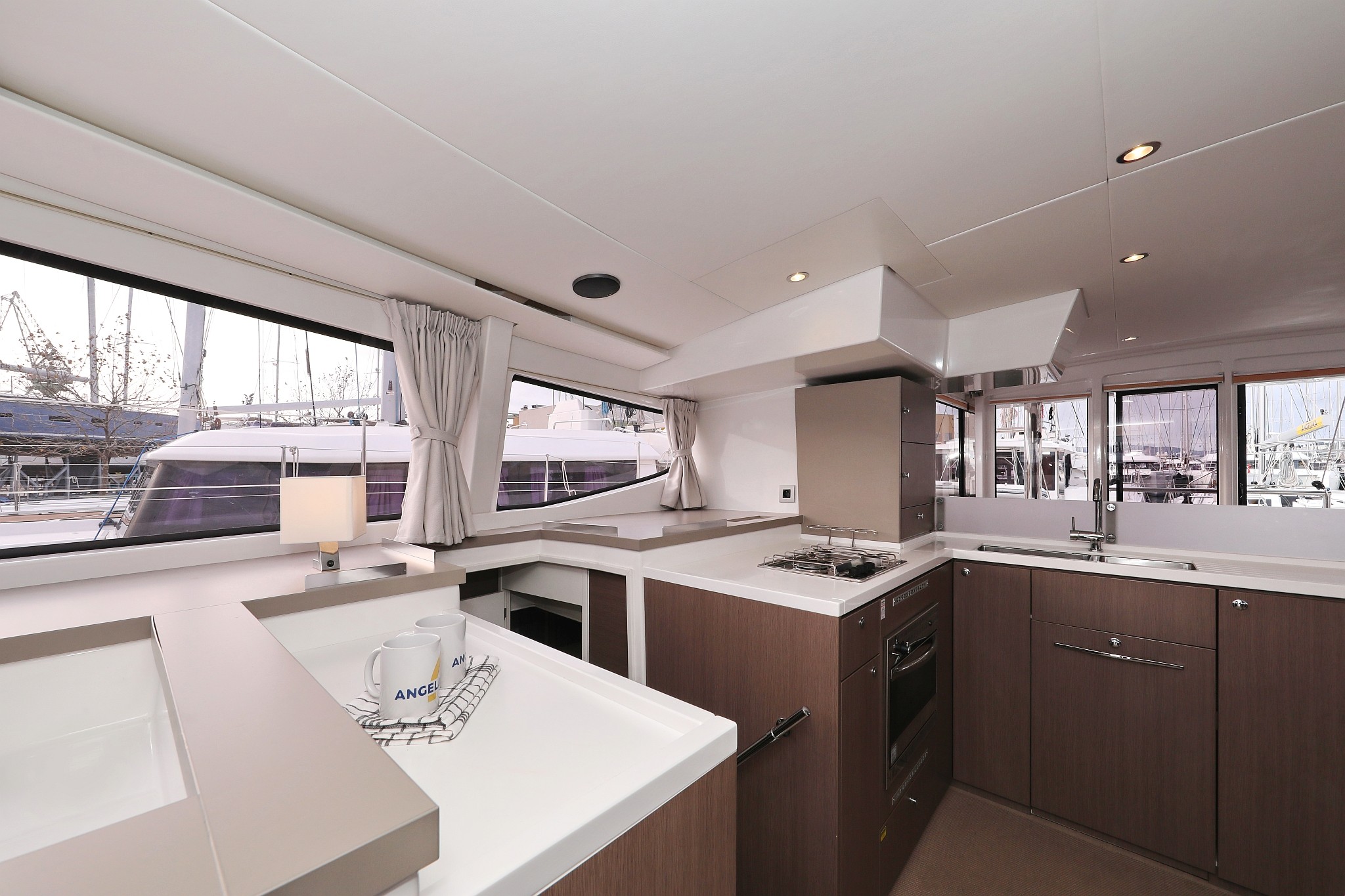 Bali 4.8, Titan | Yacht Charter Croatia