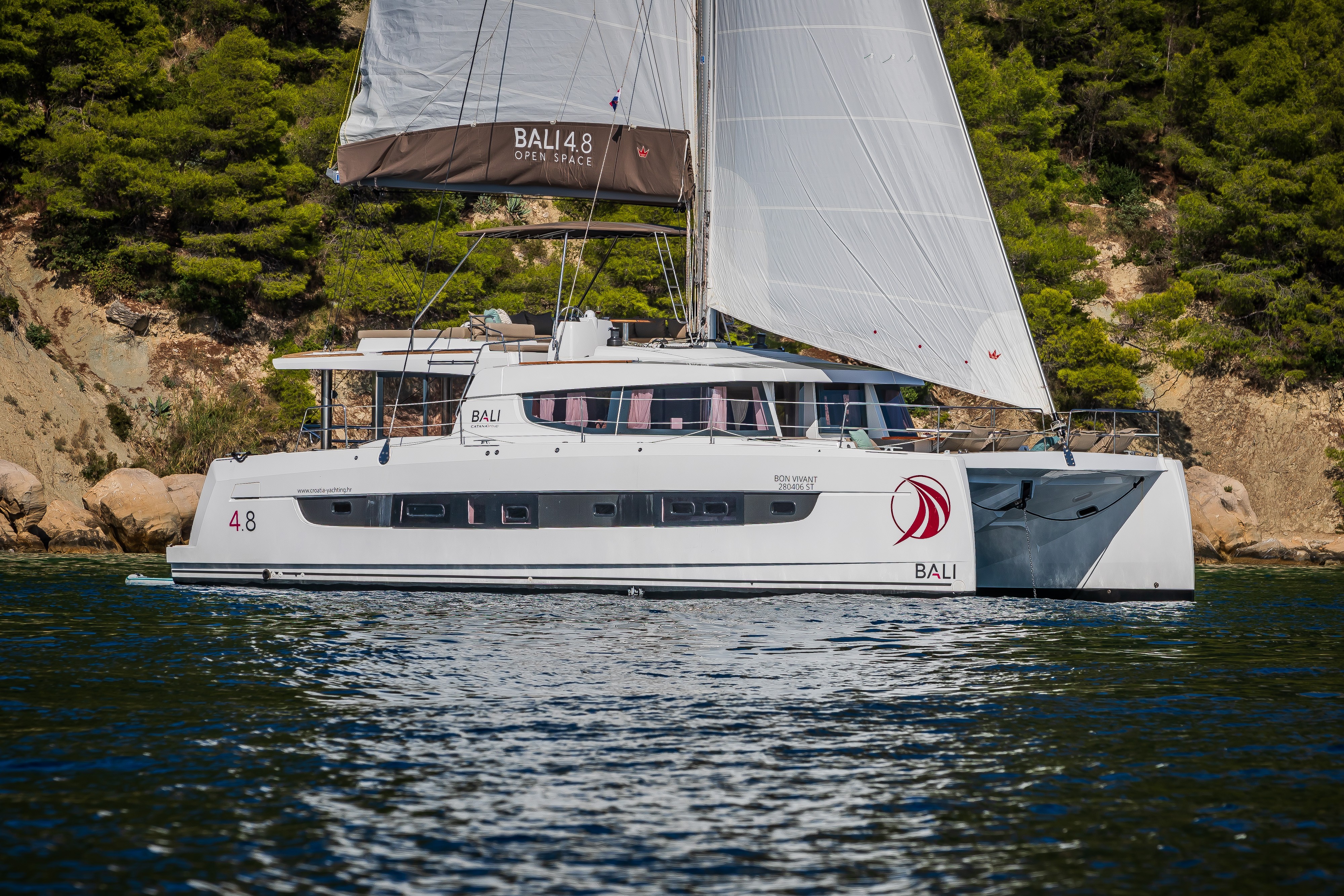 Bali 4.8, Bon Vivant | Yacht Charter Croatia