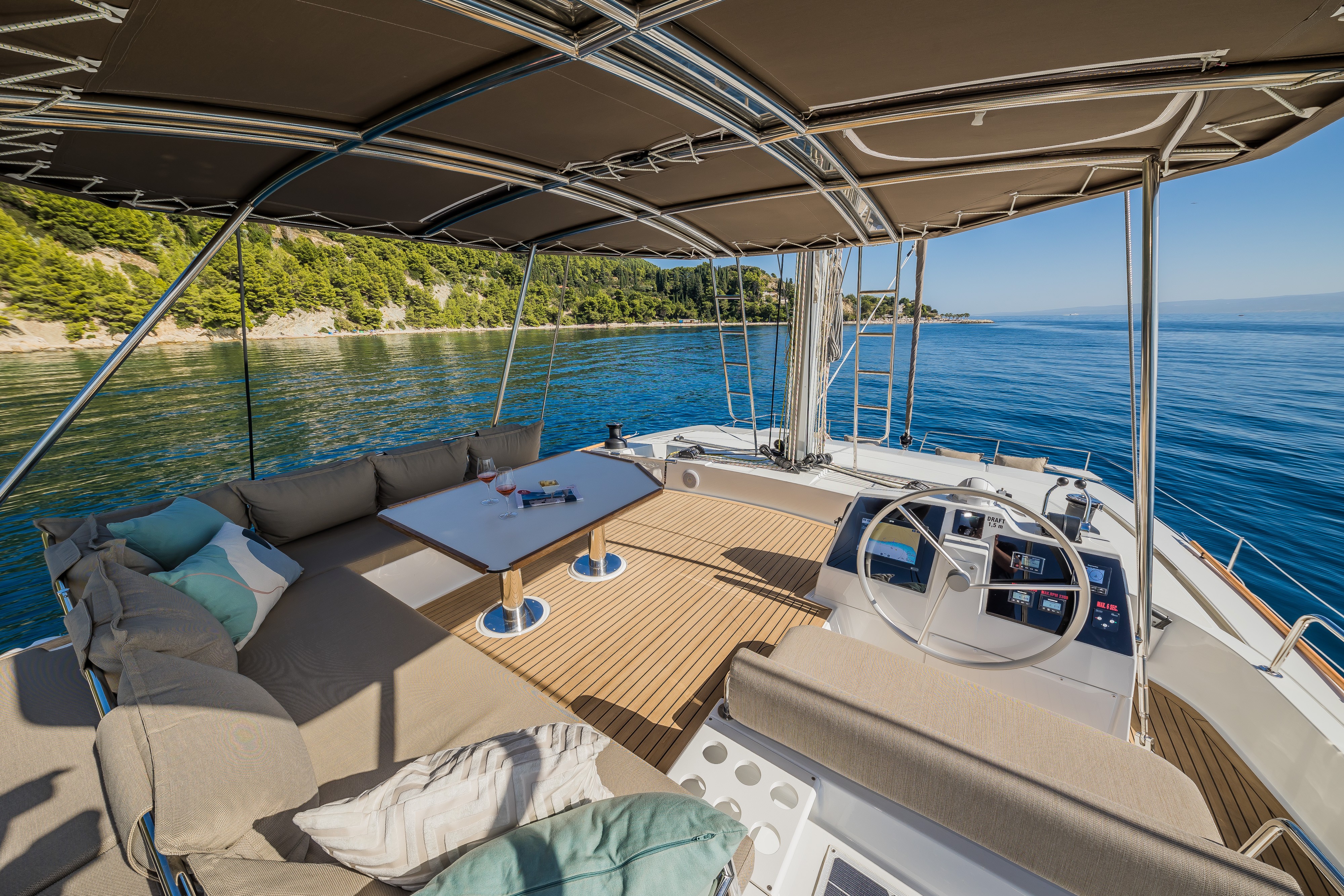 Bali 4.8, Bon Vivant | Yacht Charter Croatia