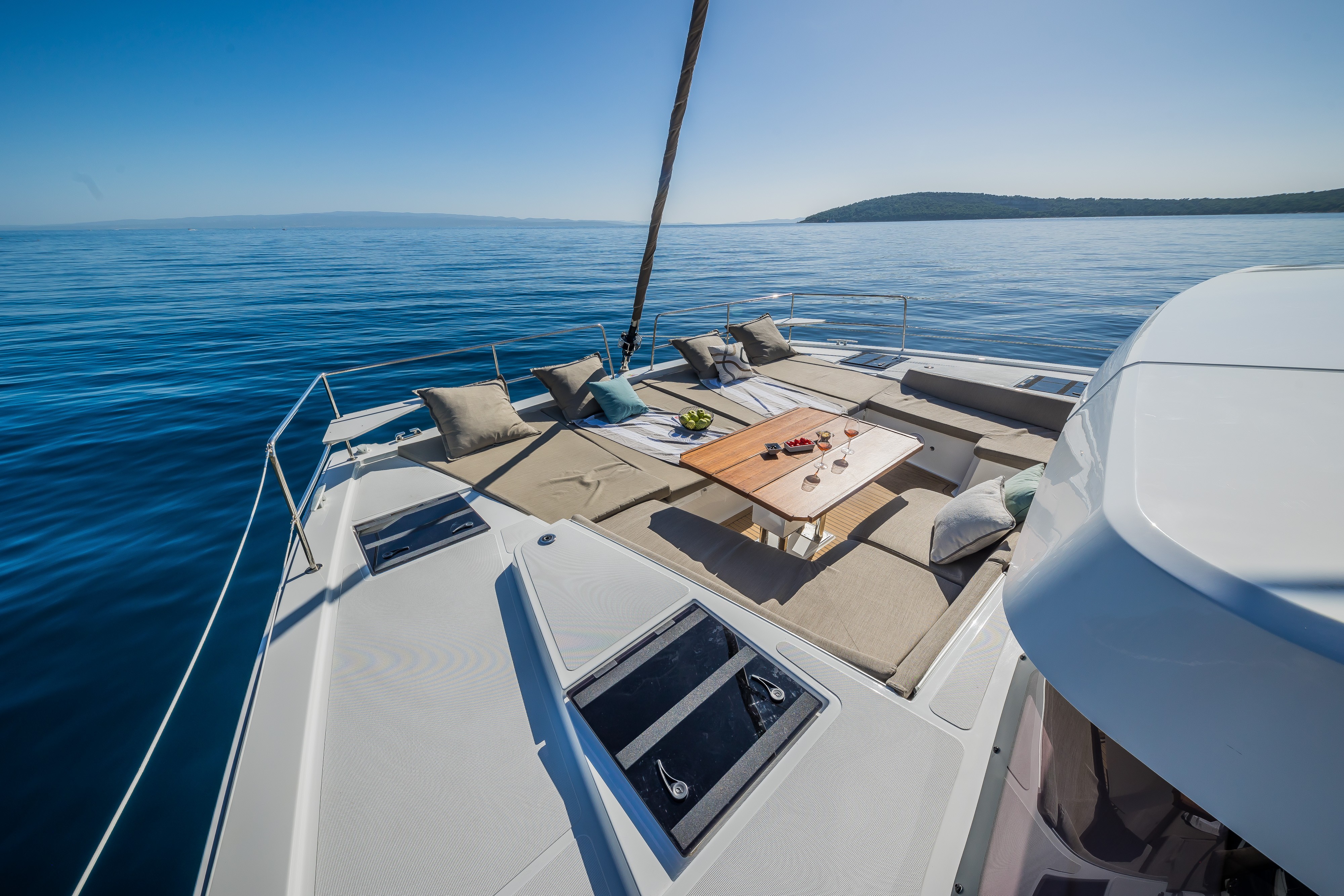 Bali 4.8, Bon Vivant | Yacht Charter Croatia