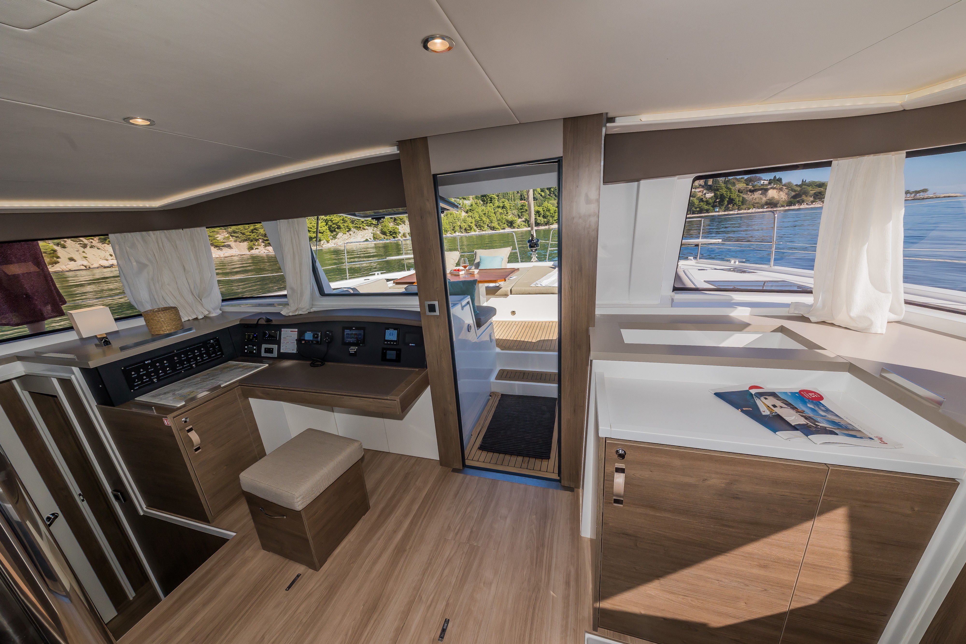Bali 4.8, Bon Vivant | Yacht Charter Croatia