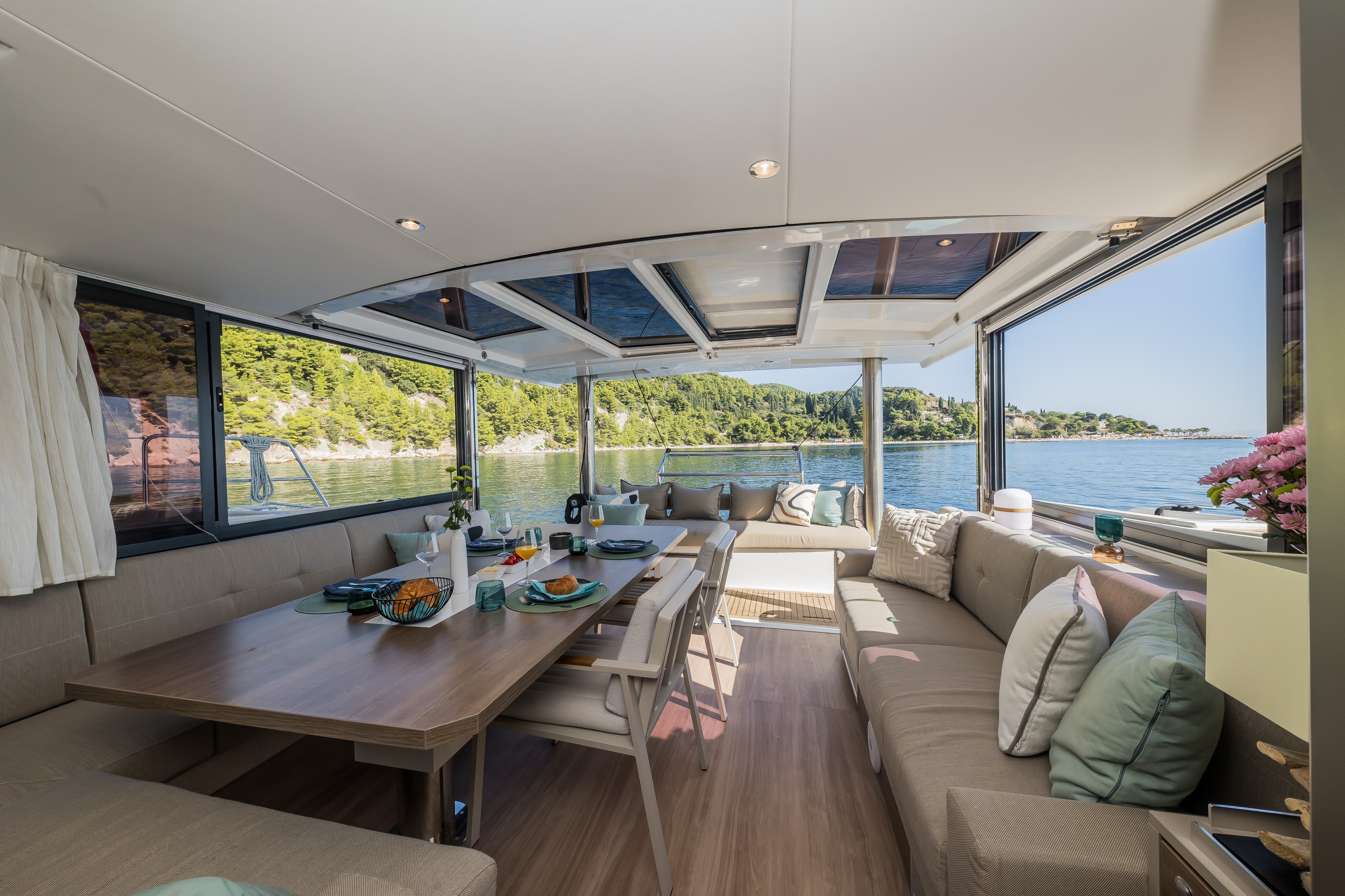 Bali 4.8, Bon Vivant | Yacht Charter Croatia