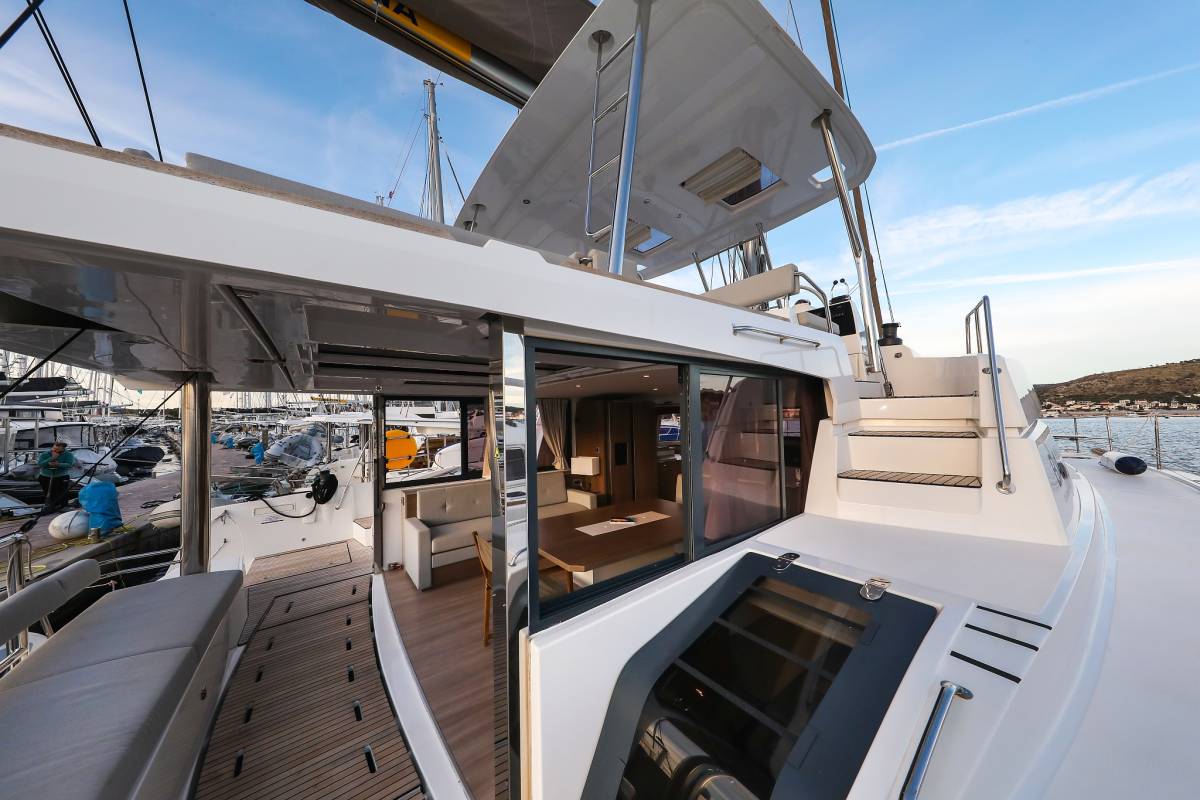 Bali 4.8, Carpe Diem | Yacht Charter Croatia