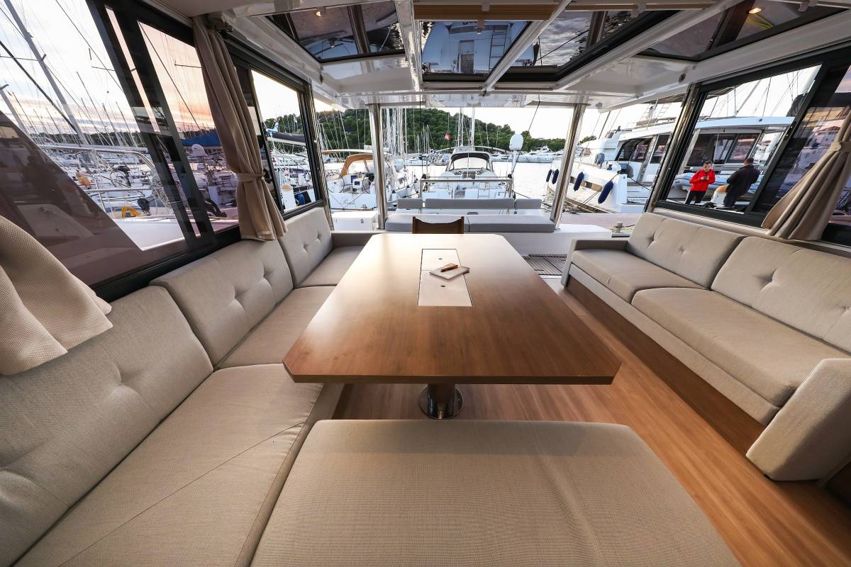 Bali 4.8, Carpe Diem | Yacht Charter Croatia