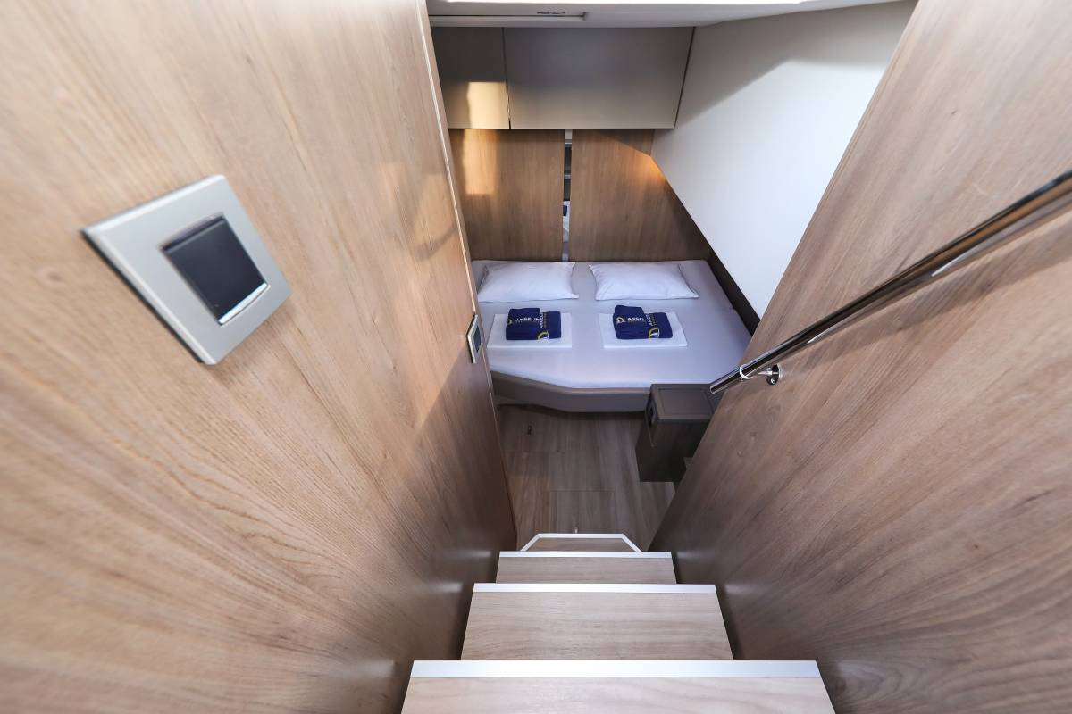 Bali 4.8, Carpe Diem | Yacht Charter Croatia