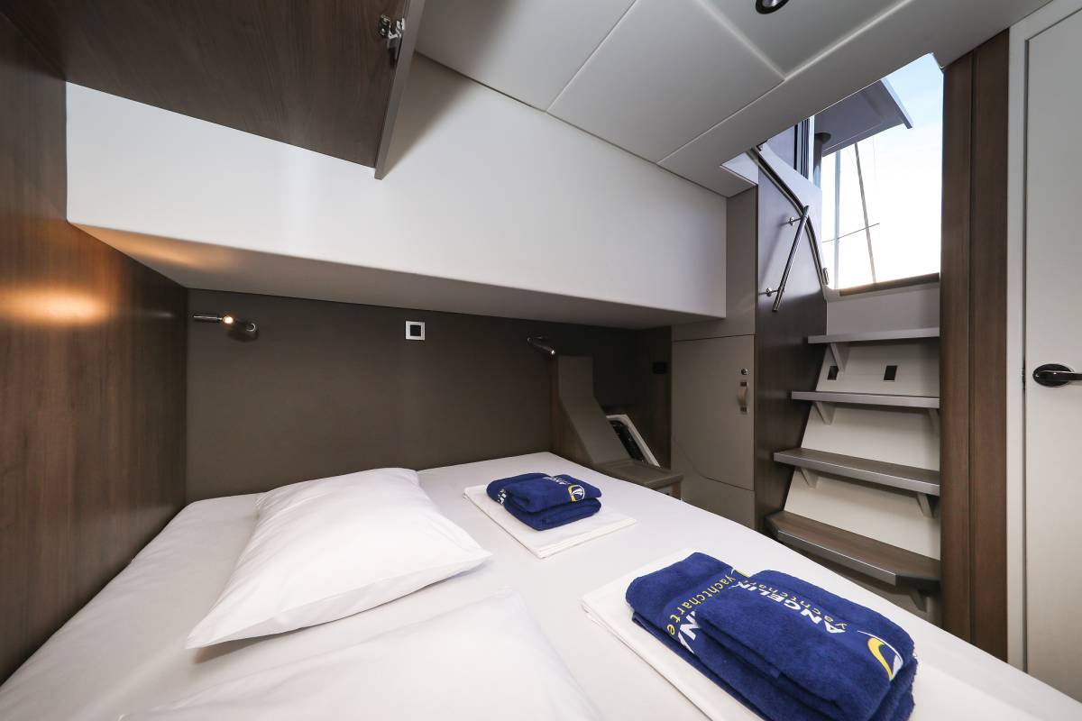 Bali 4.8, Carpe Diem | Yacht Charter Croatia