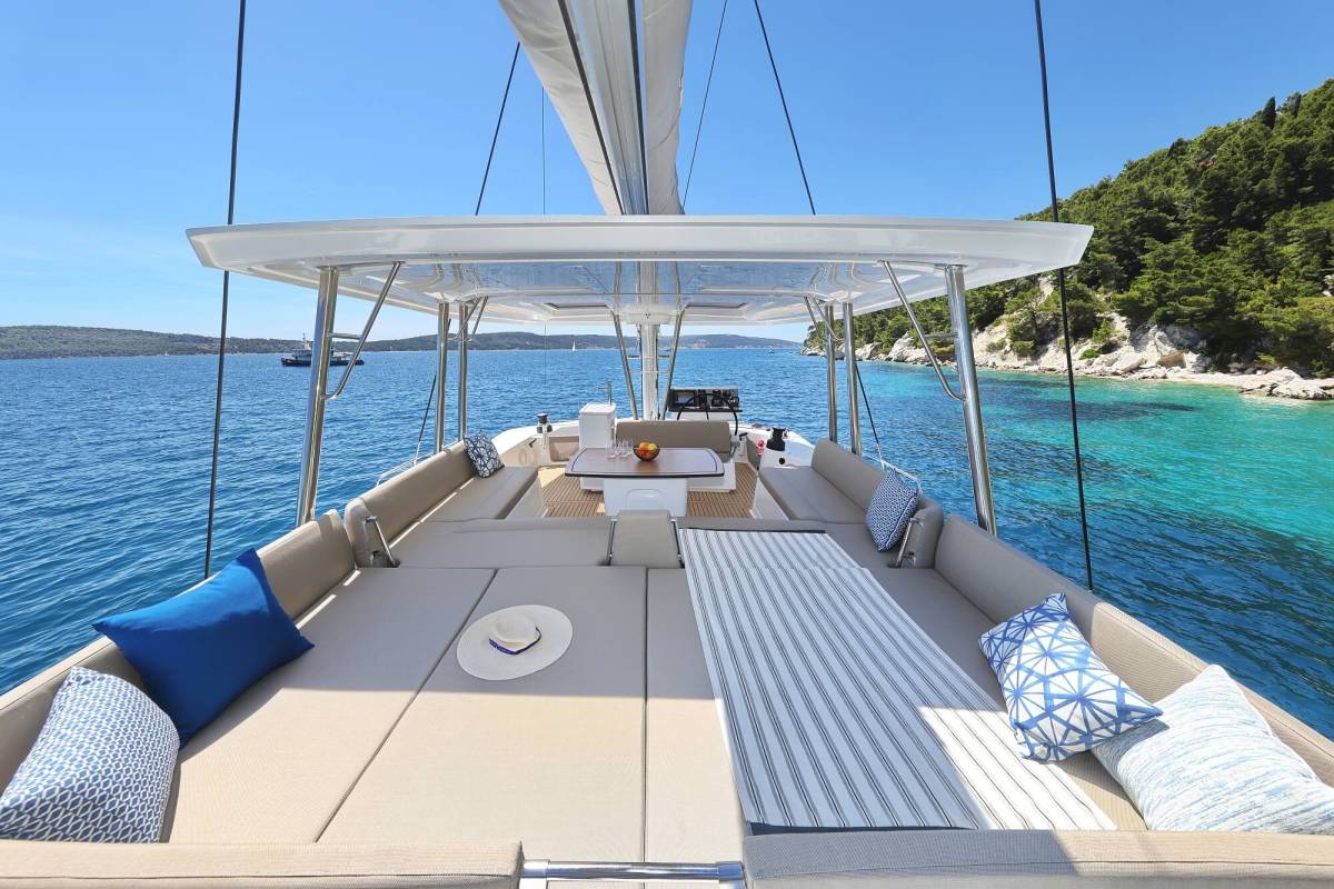 Bali 5.2, VoilĂ ! | Yacht Charter Croatia