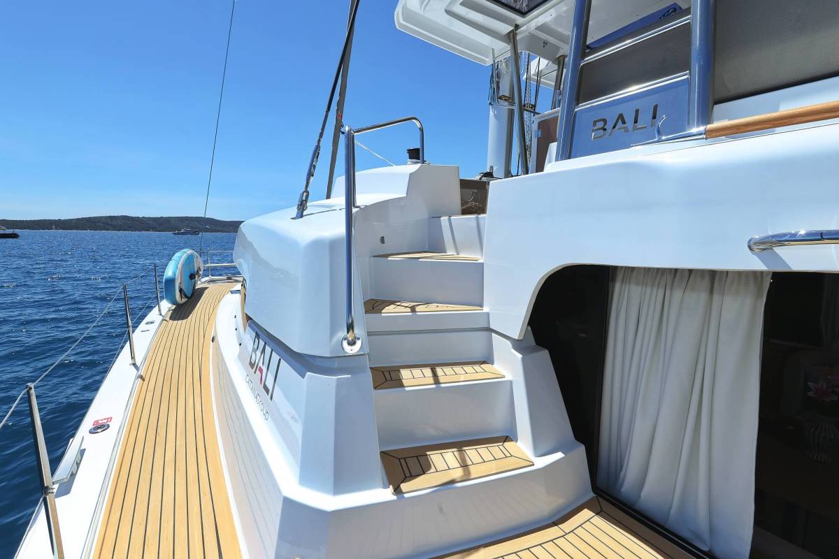 Bali 5.2, VoilĂ ! | Yacht Charter Croatia