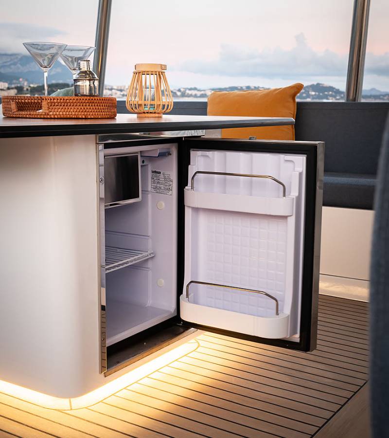 Bali 5.2, Lumière | Yacht Charter Croatia