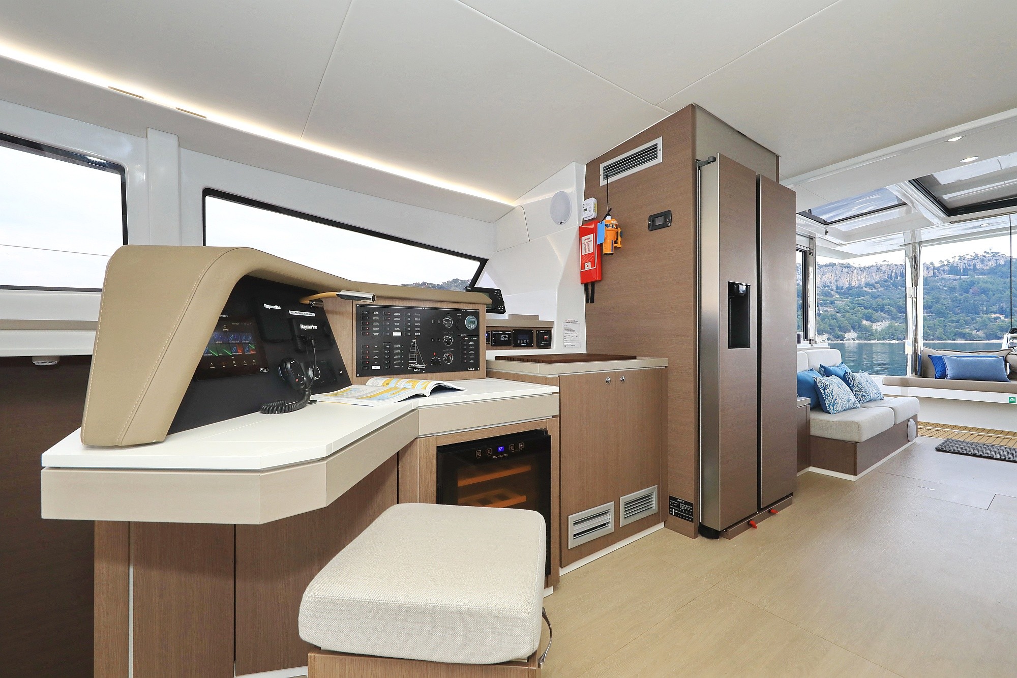 Bali 5.4, Marea I | Yacht Charter Croatia